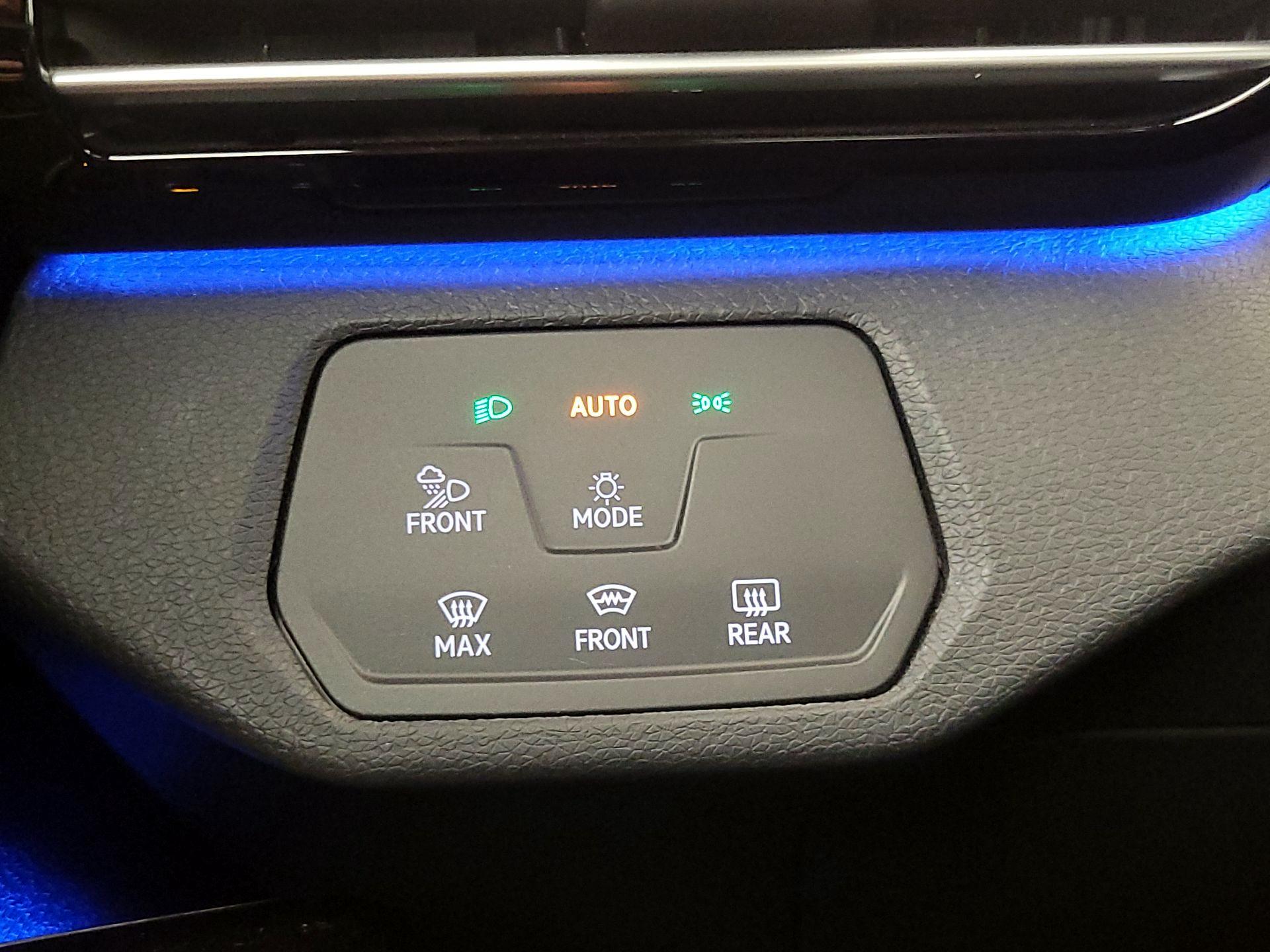 Thumbnail: 2021 Volkswagen ID.4 - 13