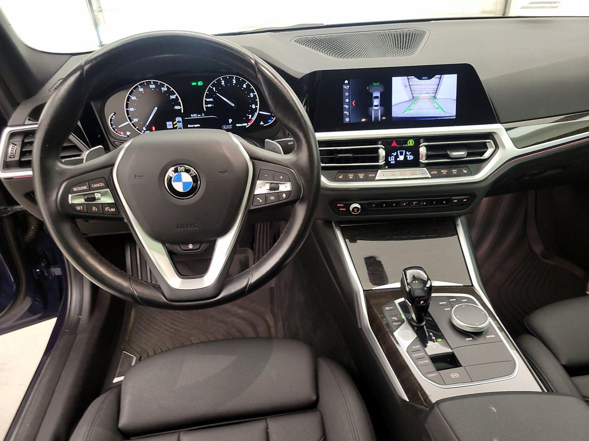 Thumbnail: 2020 BMW 3 Series - 10