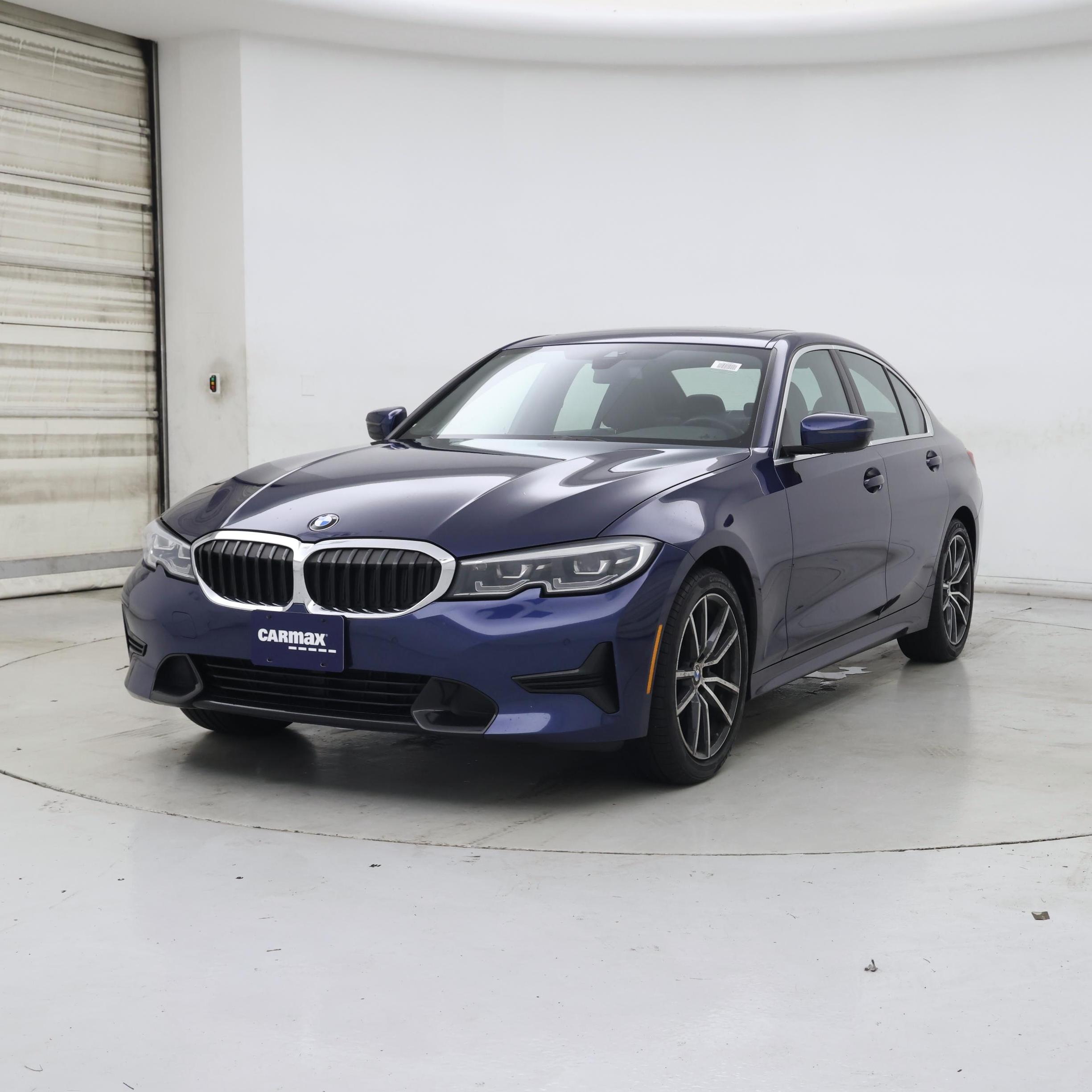 Thumbnail: 2020 BMW 3 Series - 4