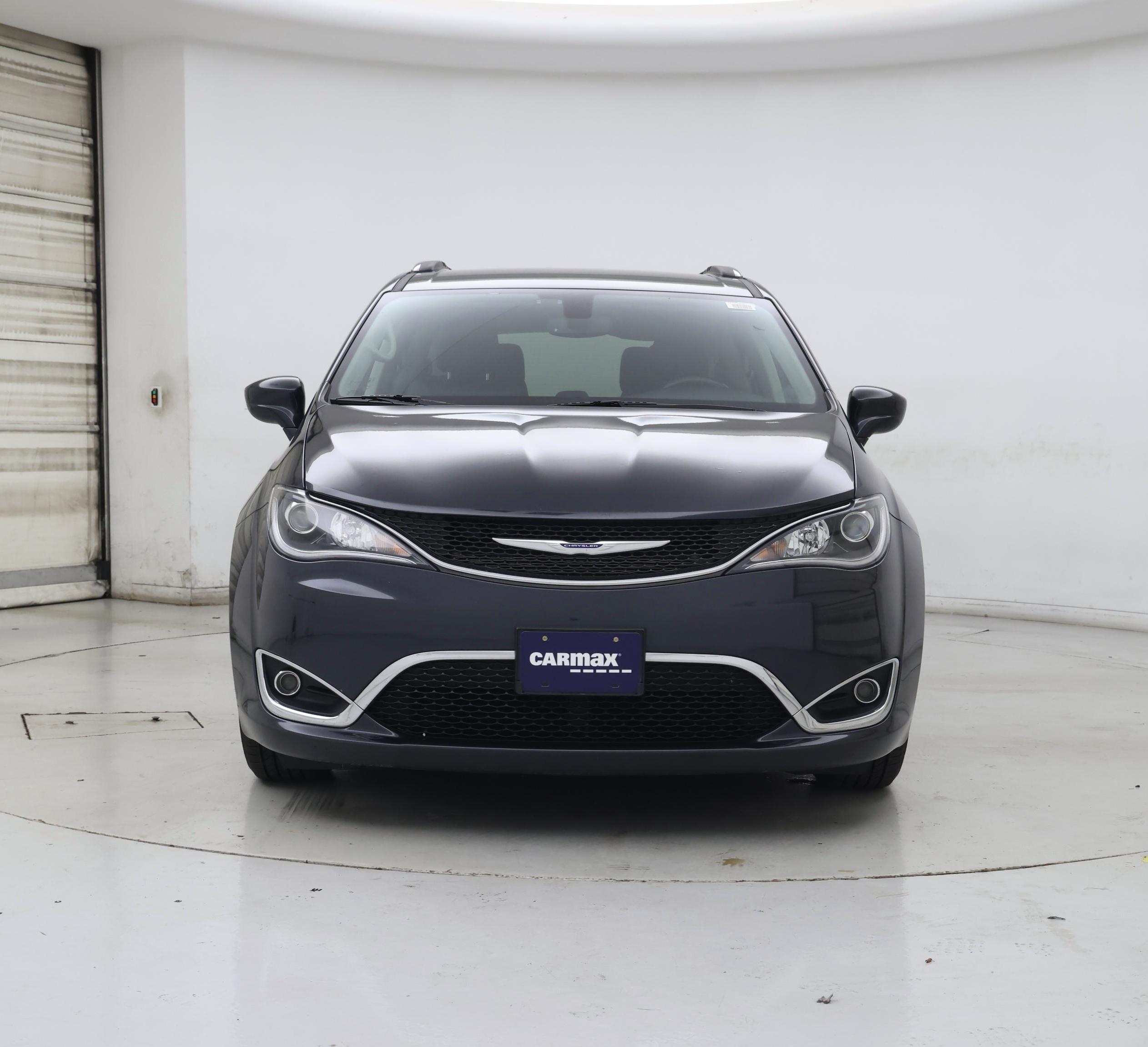 Thumbnail: 2020 Chrysler Pacifica - 5
