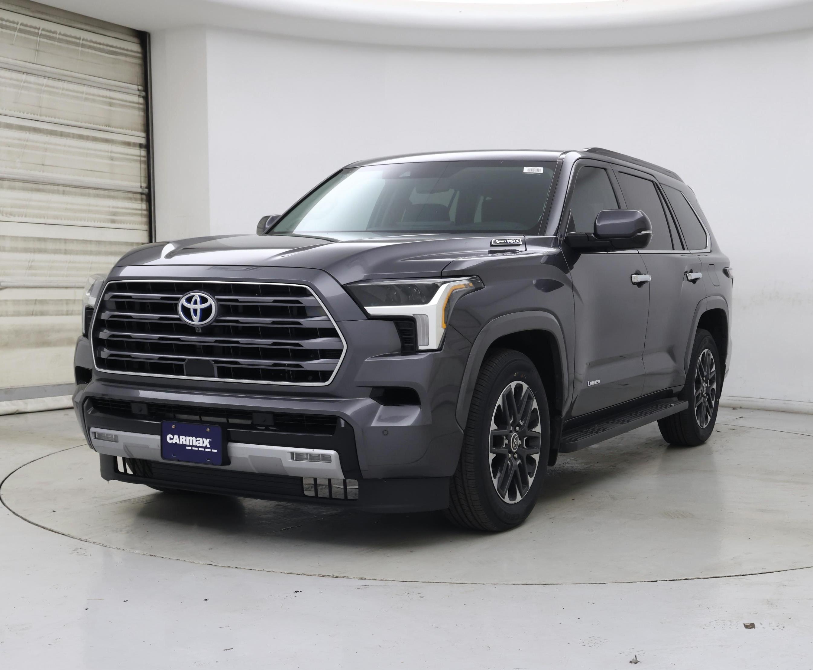 Thumbnail: 2023 Toyota Sequoia - 4