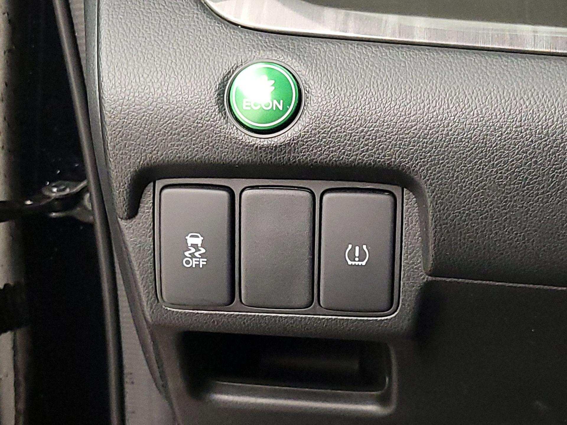 Thumbnail: 2014 Honda CR-V - 11