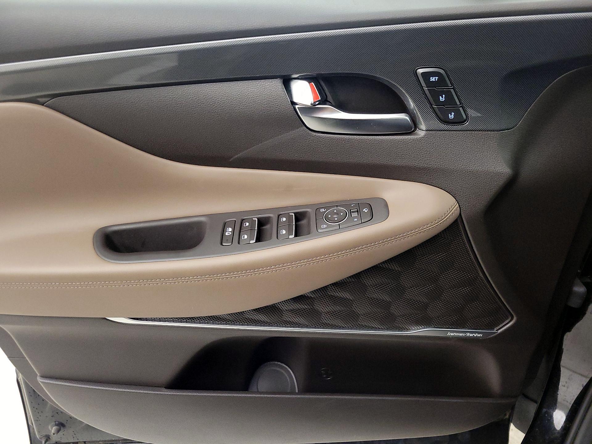 Thumbnail: 2022 Hyundai Santa Fe - 12