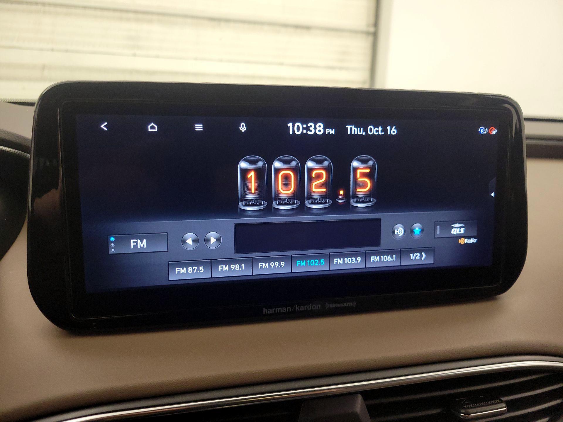 Thumbnail: 2022 Hyundai Santa Fe - 16