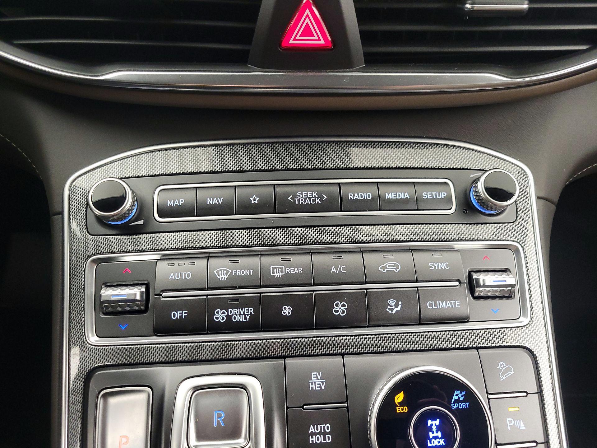 Thumbnail: 2022 Hyundai Santa Fe - 17