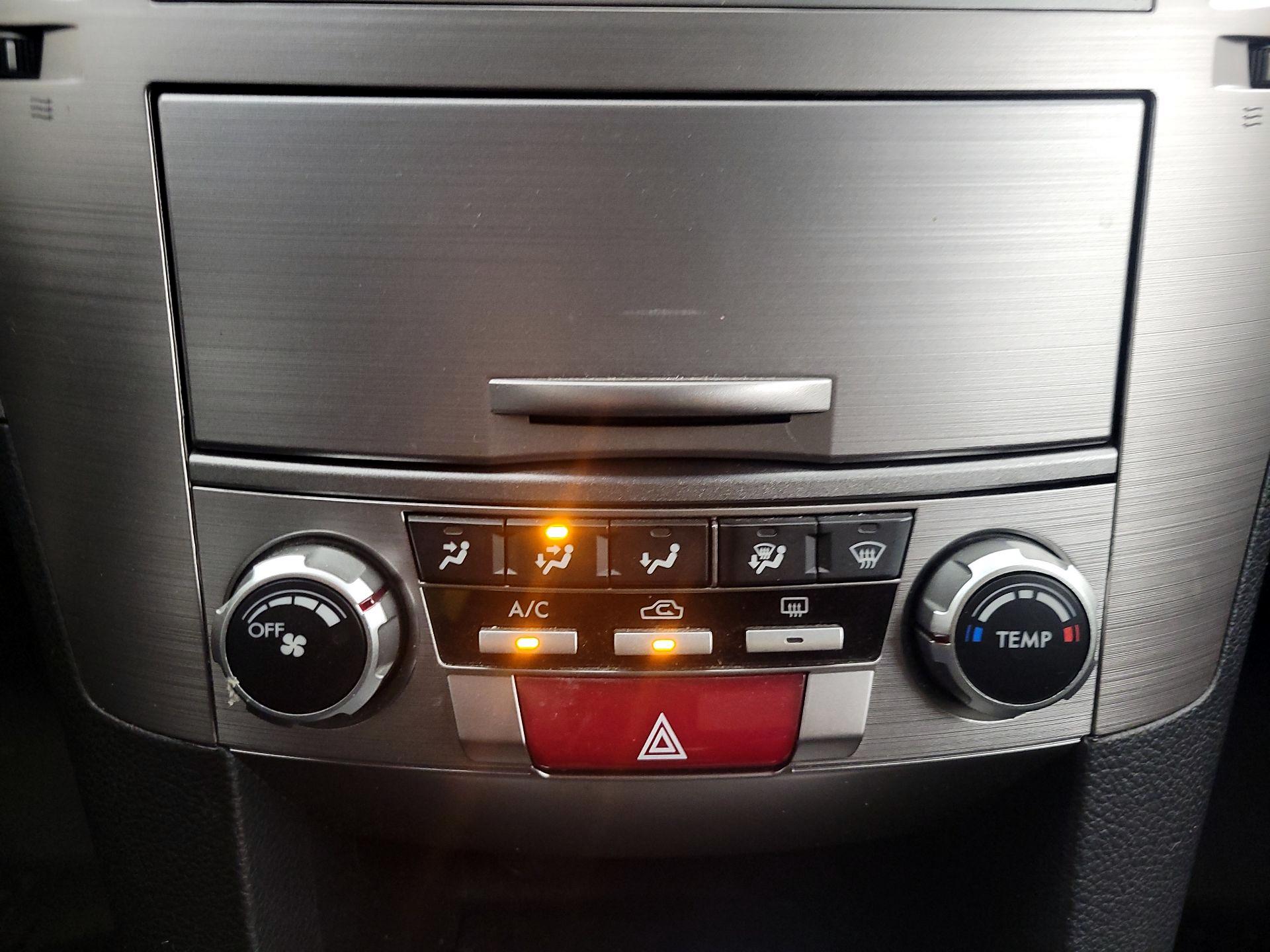 Thumbnail: 2014 Subaru Outback - 15
