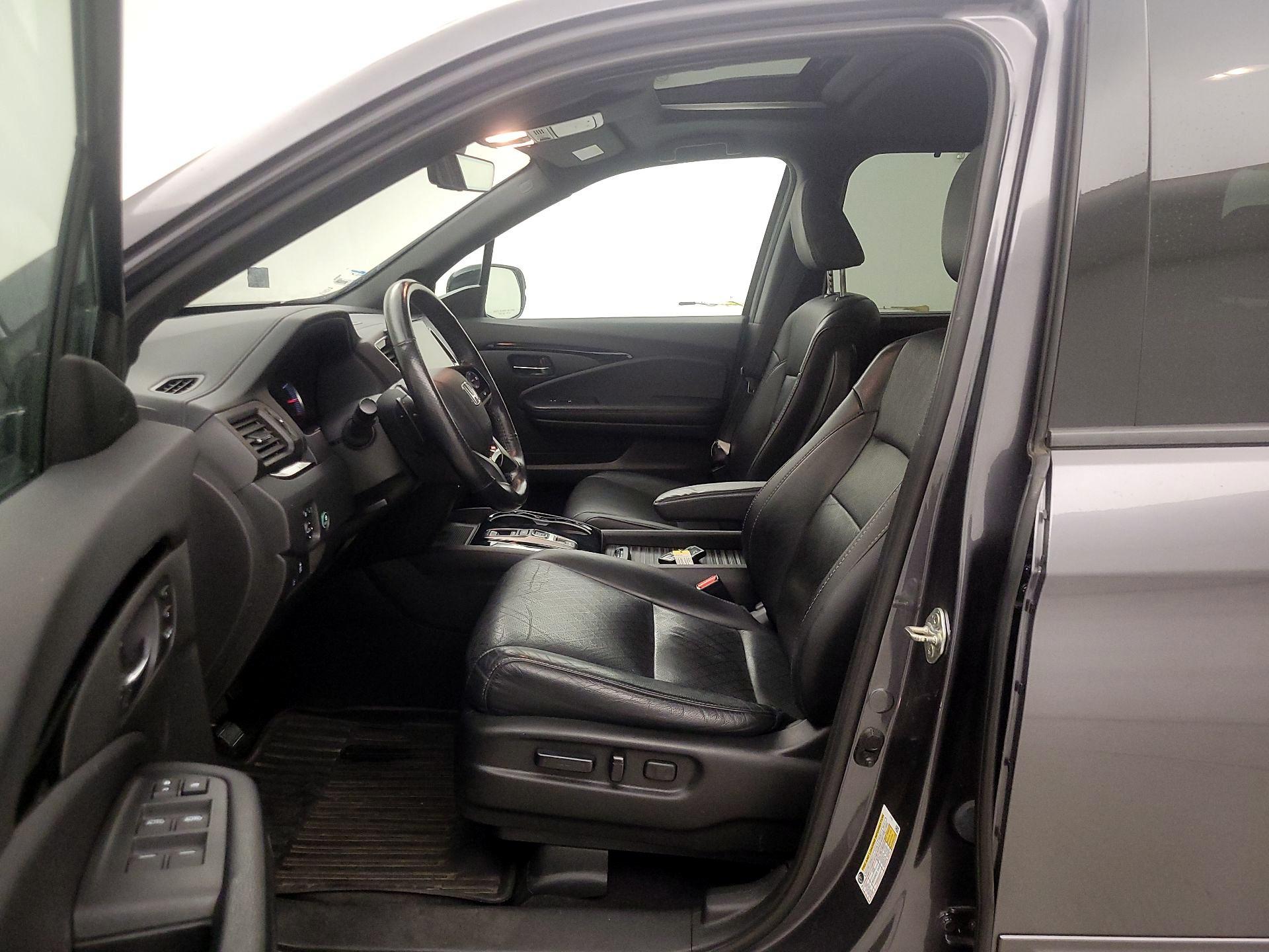 Thumbnail: 2019 Honda Passport - 11