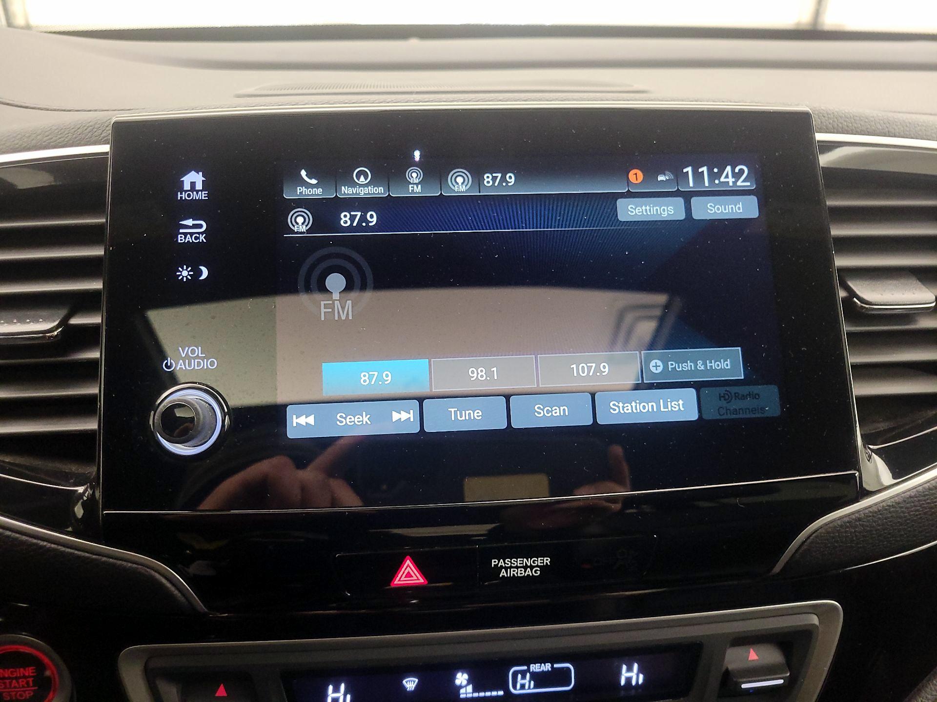 Thumbnail: 2019 Honda Passport - 16