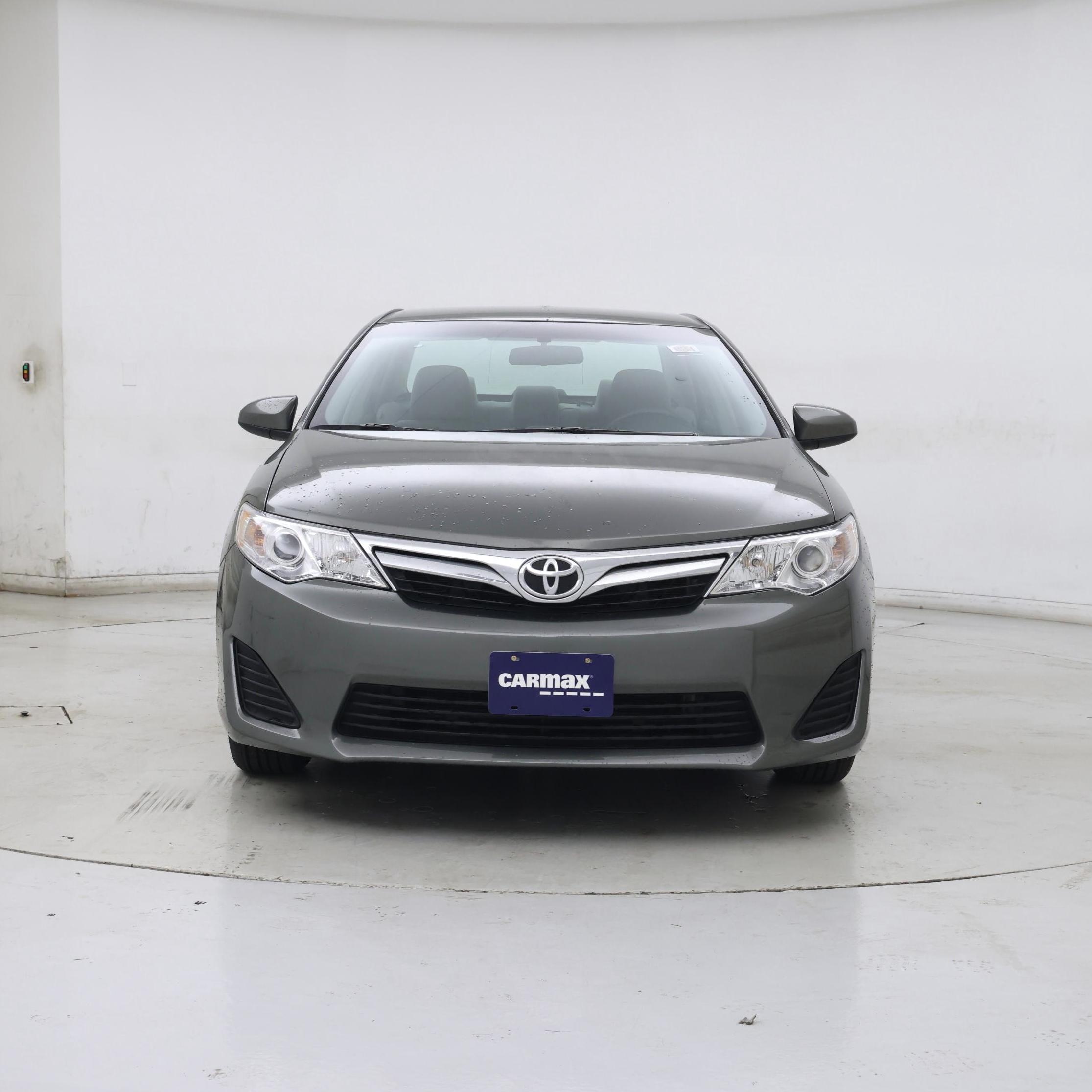 Thumbnail: 2014 Toyota Camry - 5