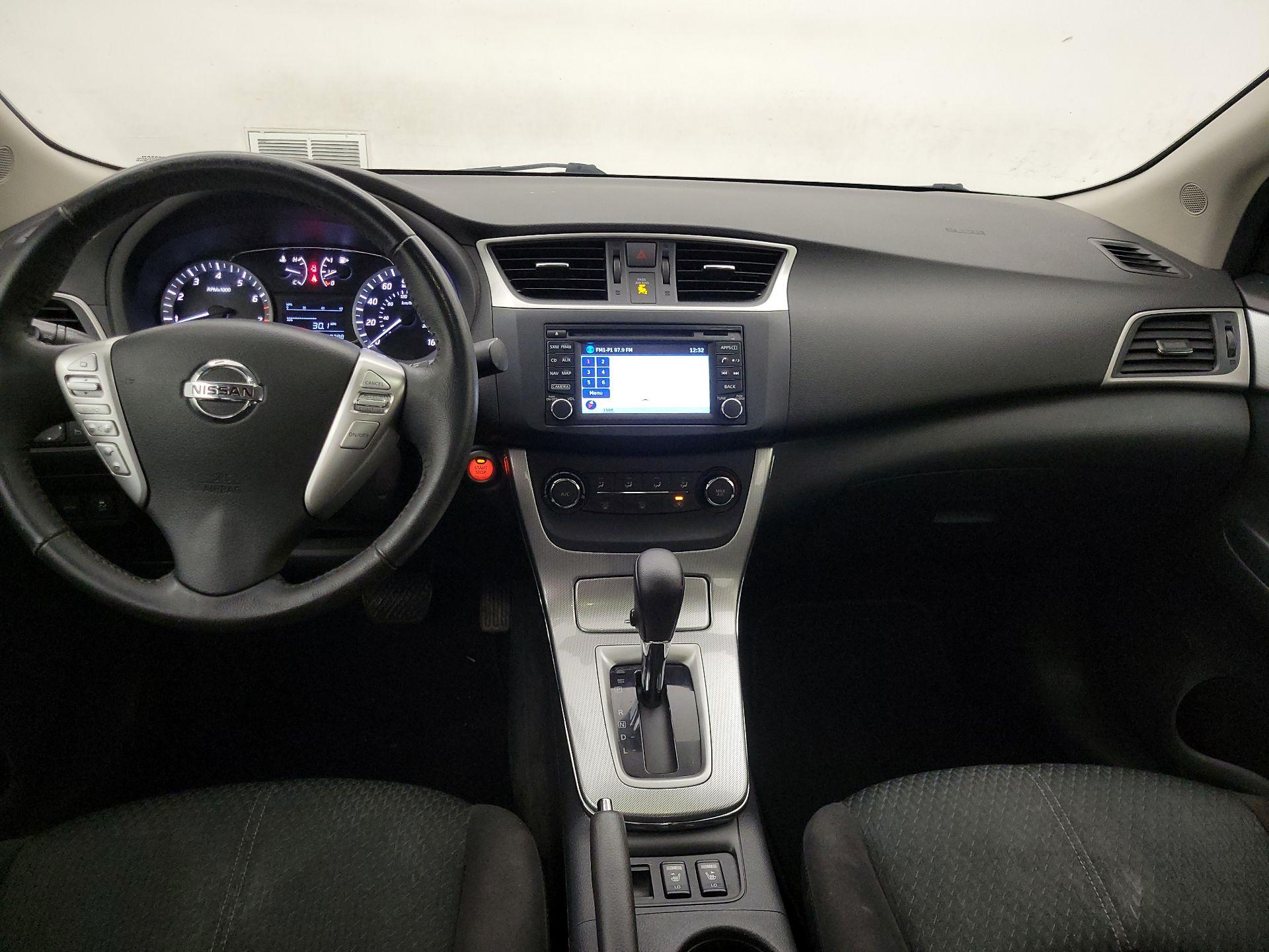 Thumbnail: 2015 Nissan Sentra - 9