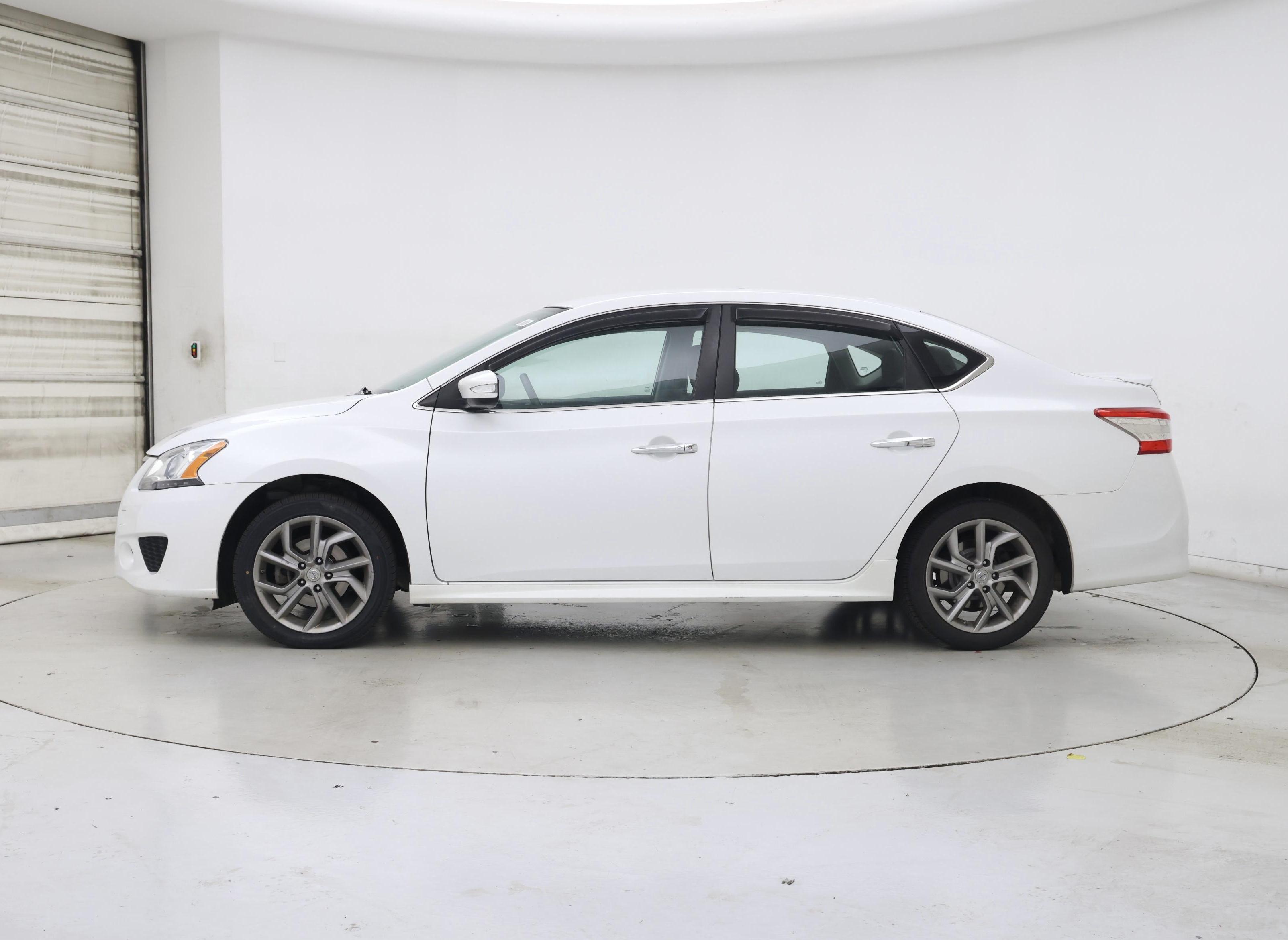 Thumbnail: 2015 Nissan Sentra - 3