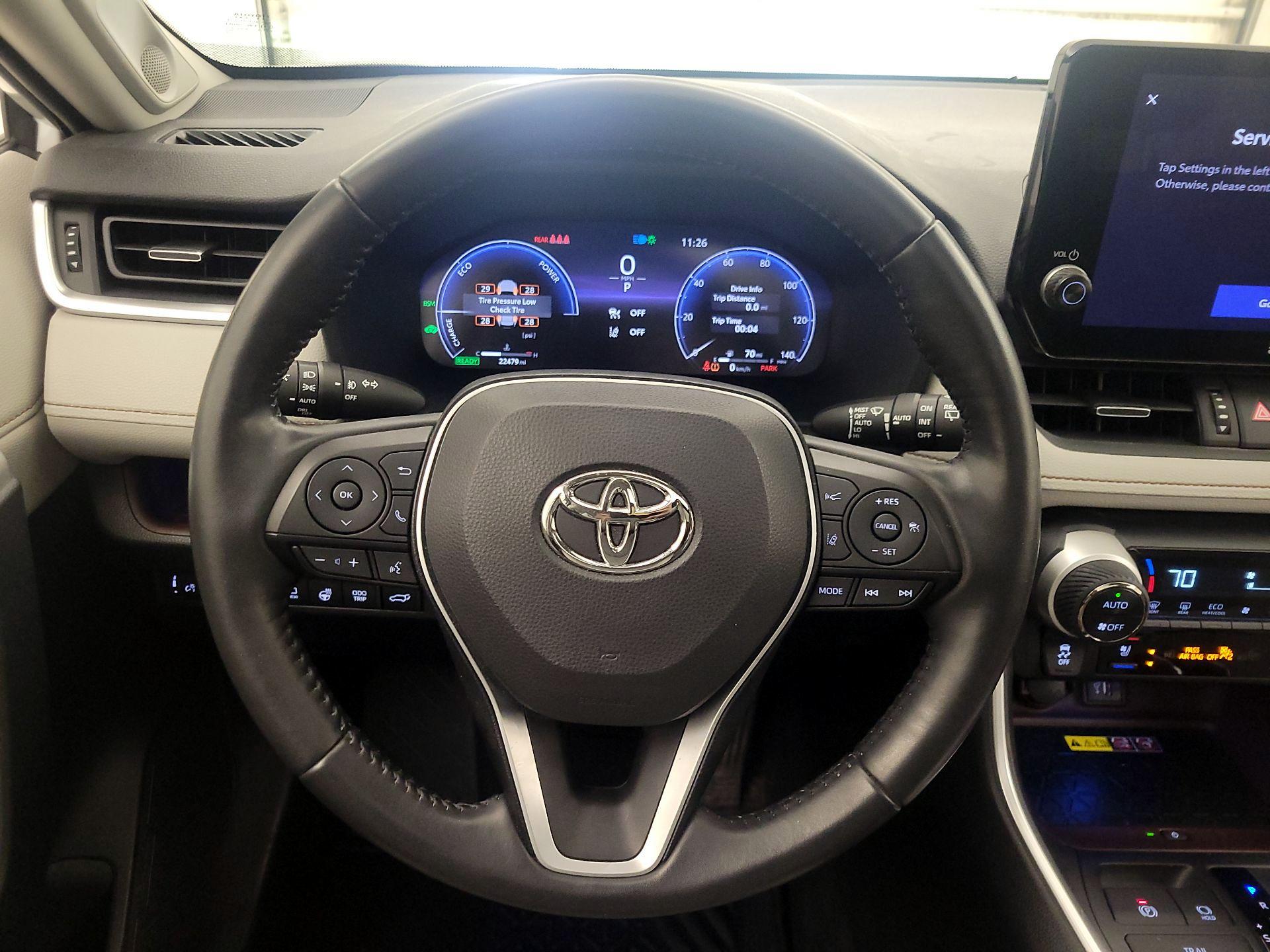 Thumbnail: 2023 Toyota RAV4 - 10