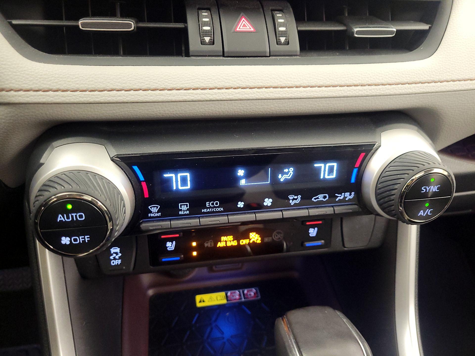 Thumbnail: 2023 Toyota RAV4 - 16