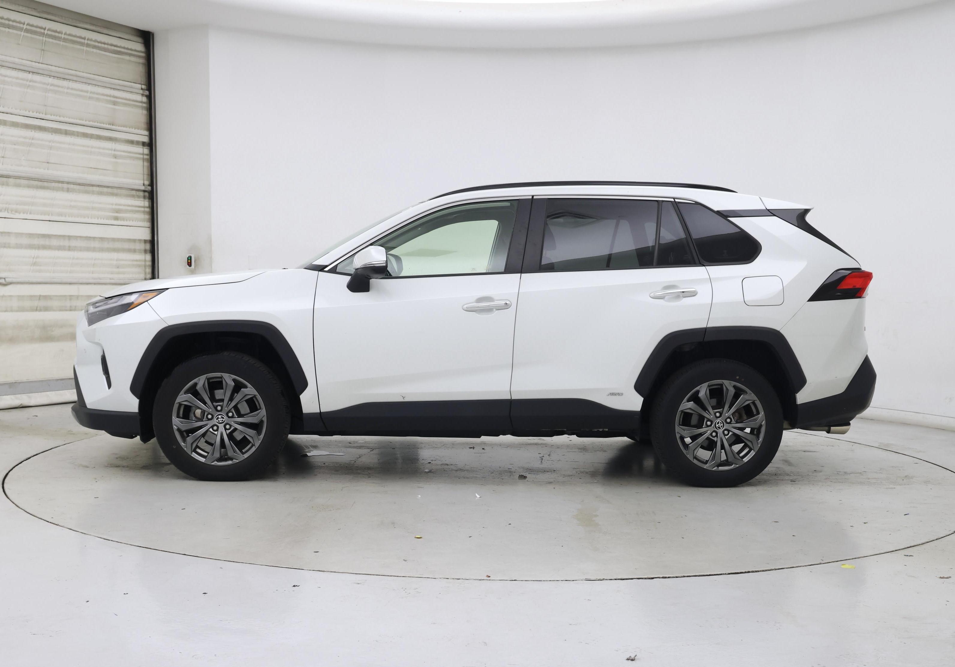 Thumbnail: 2023 Toyota RAV4 - 3