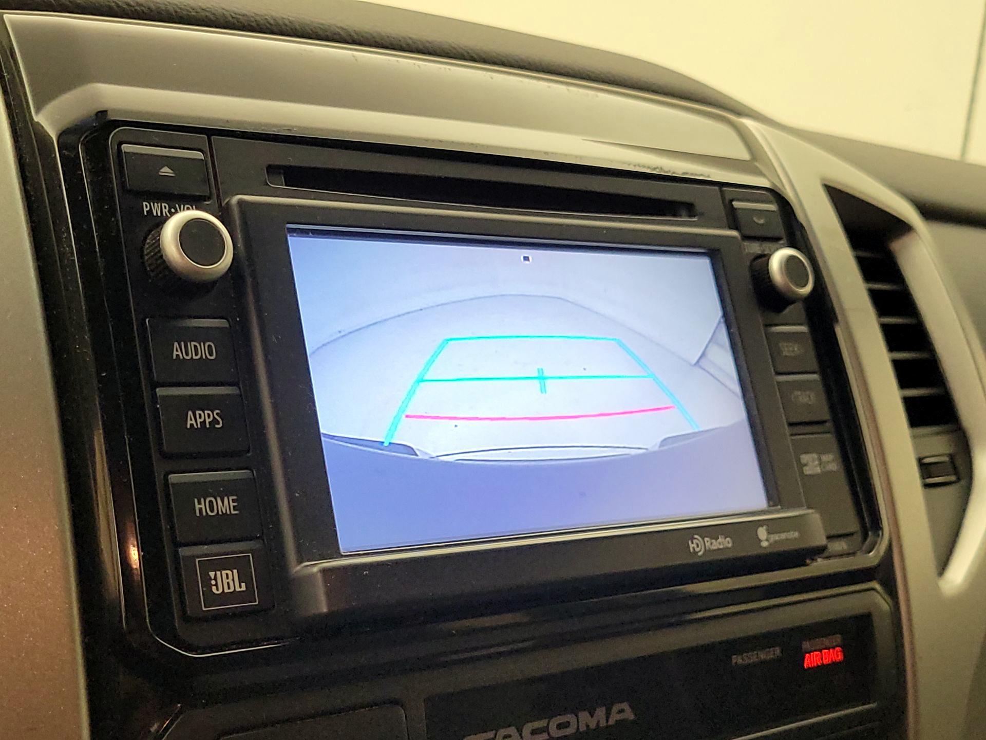 Thumbnail: 2015 Toyota Tacoma - 14