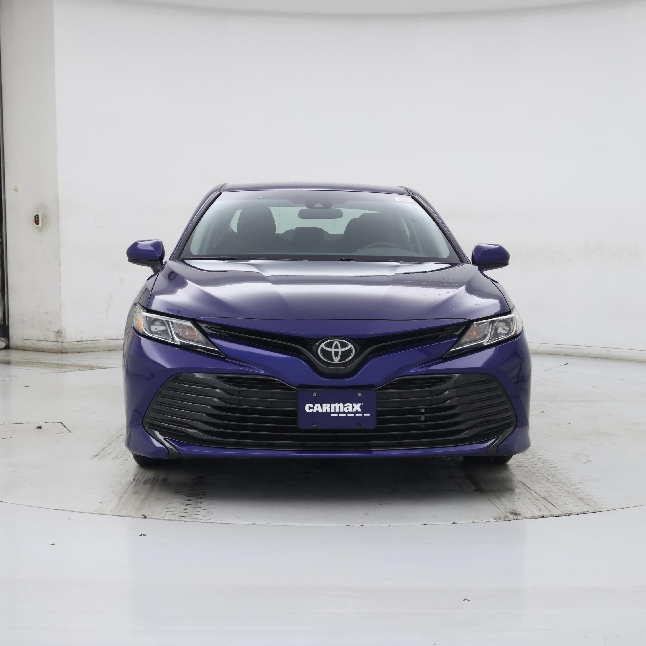 Thumbnail: 2018 Toyota Camry - 5