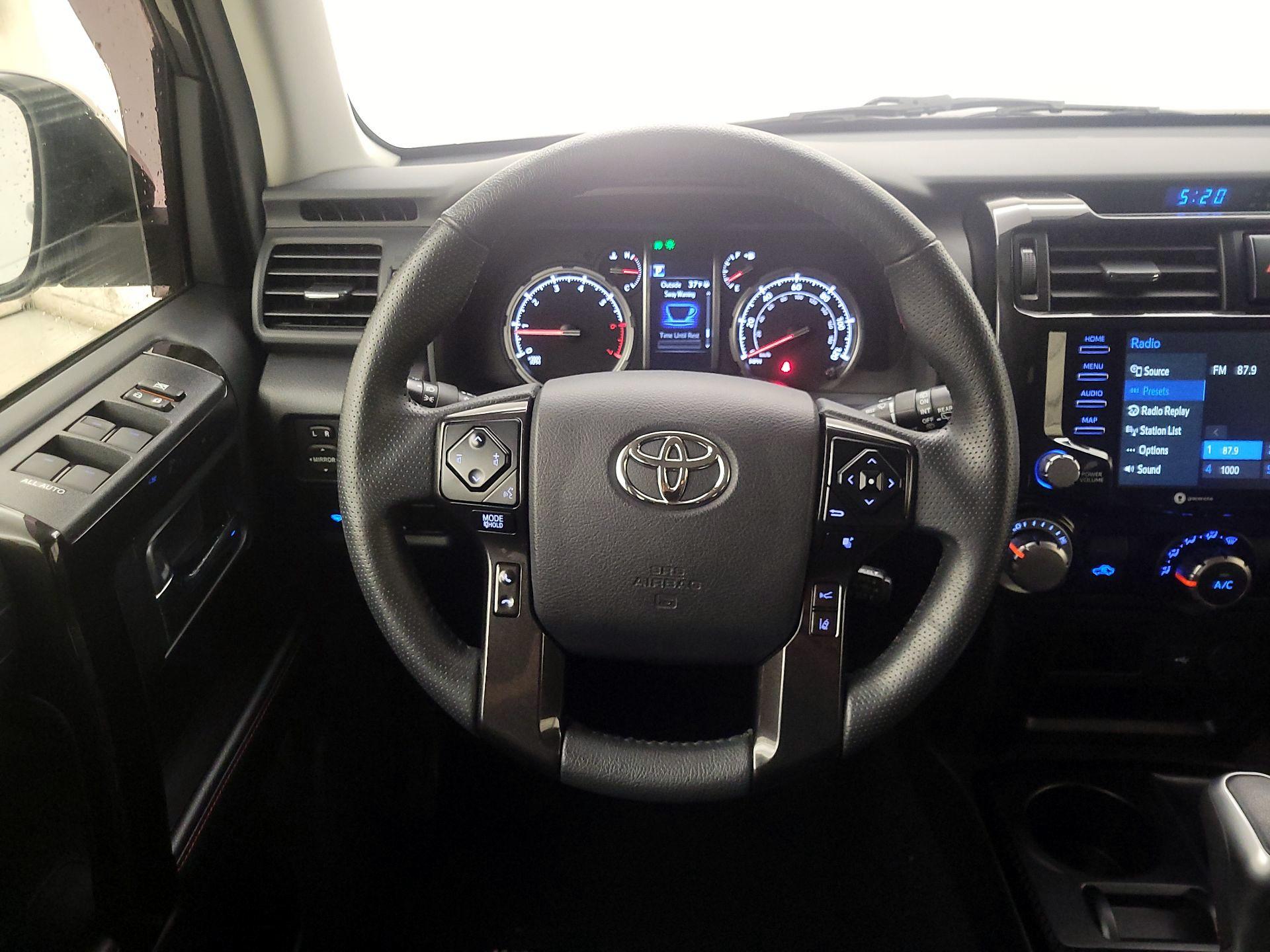 Thumbnail: 2020 Toyota 4Runner - 10