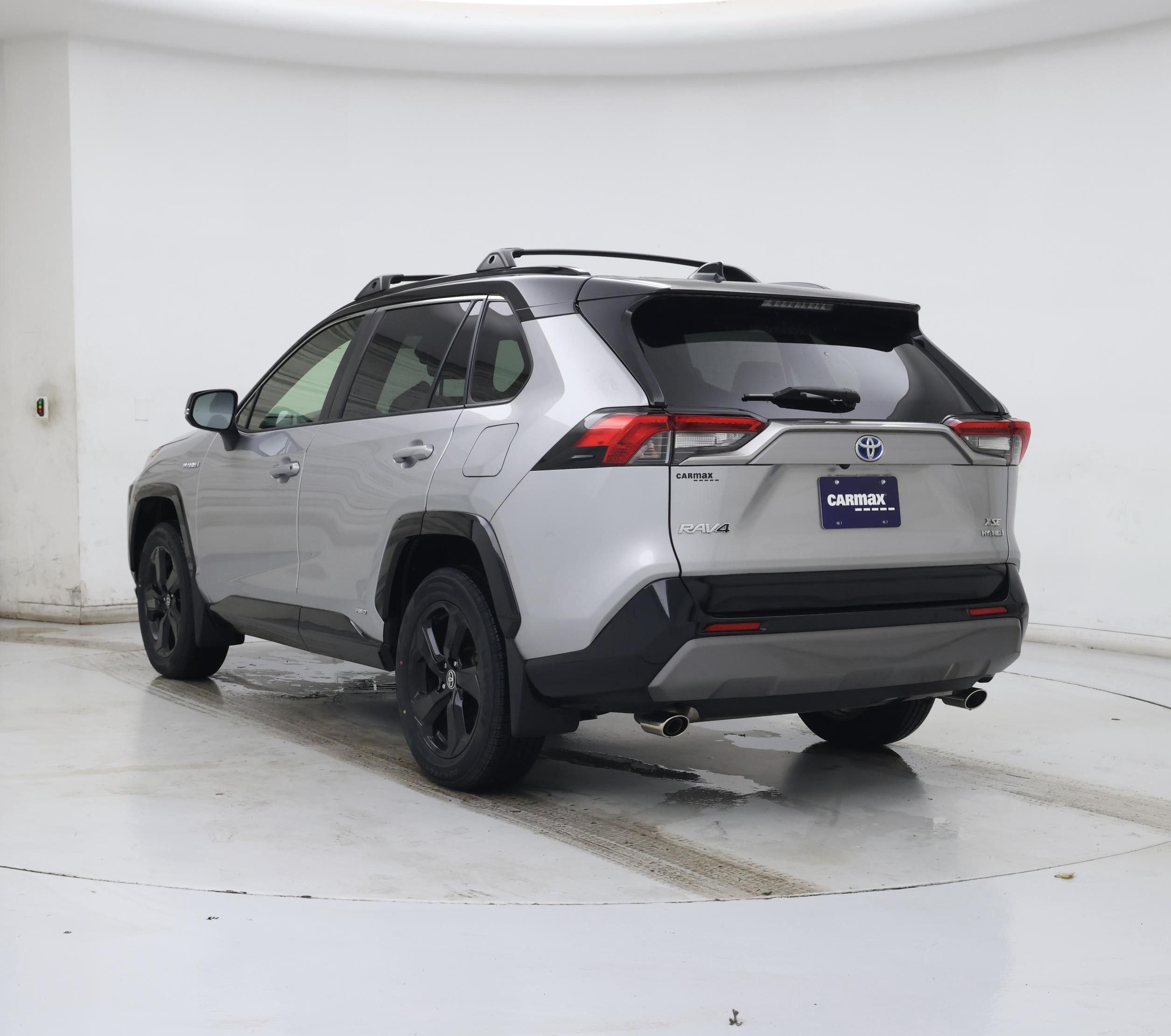 Thumbnail: 2020 Toyota RAV4 - 2