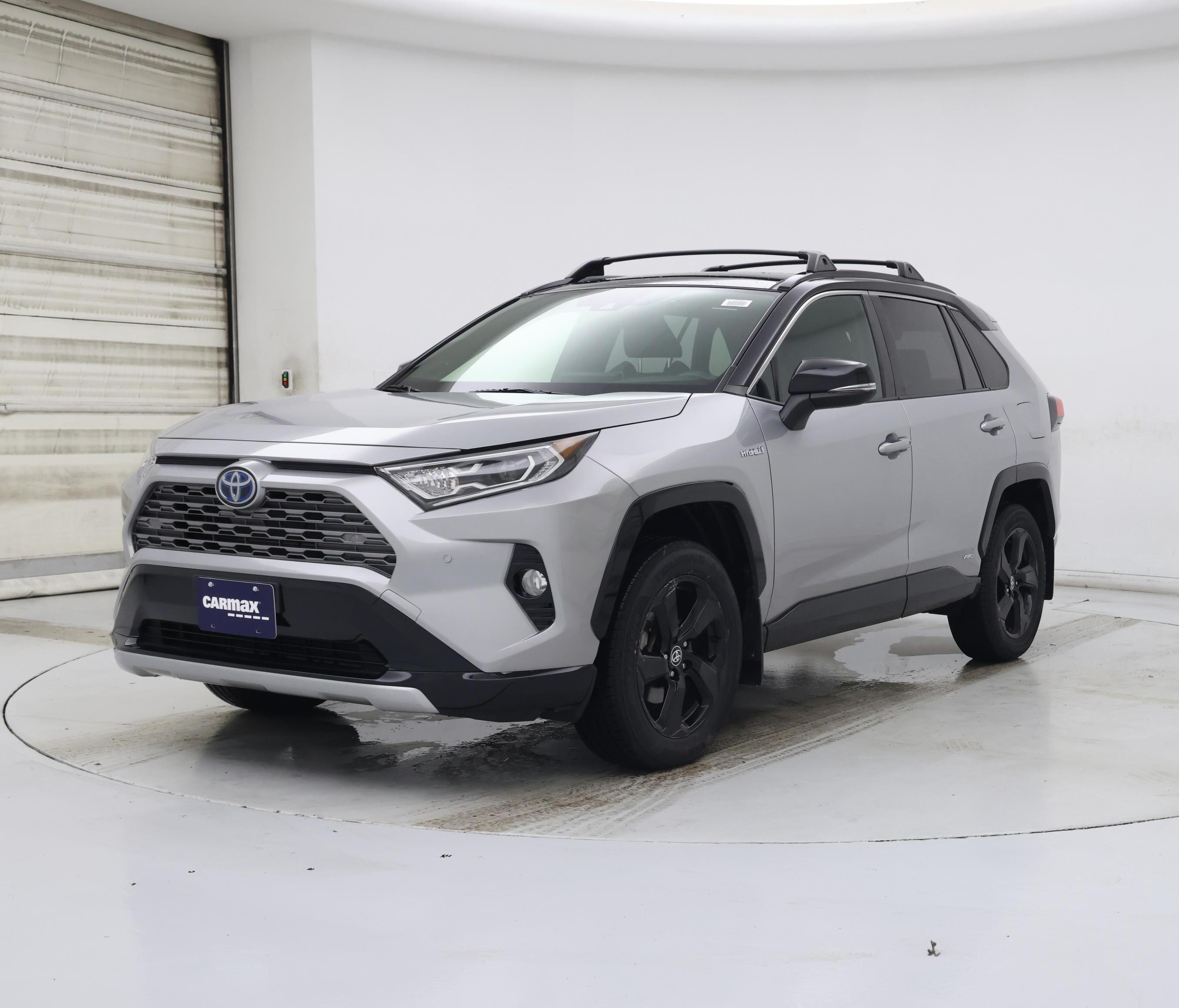 Thumbnail: 2020 Toyota RAV4 - 4