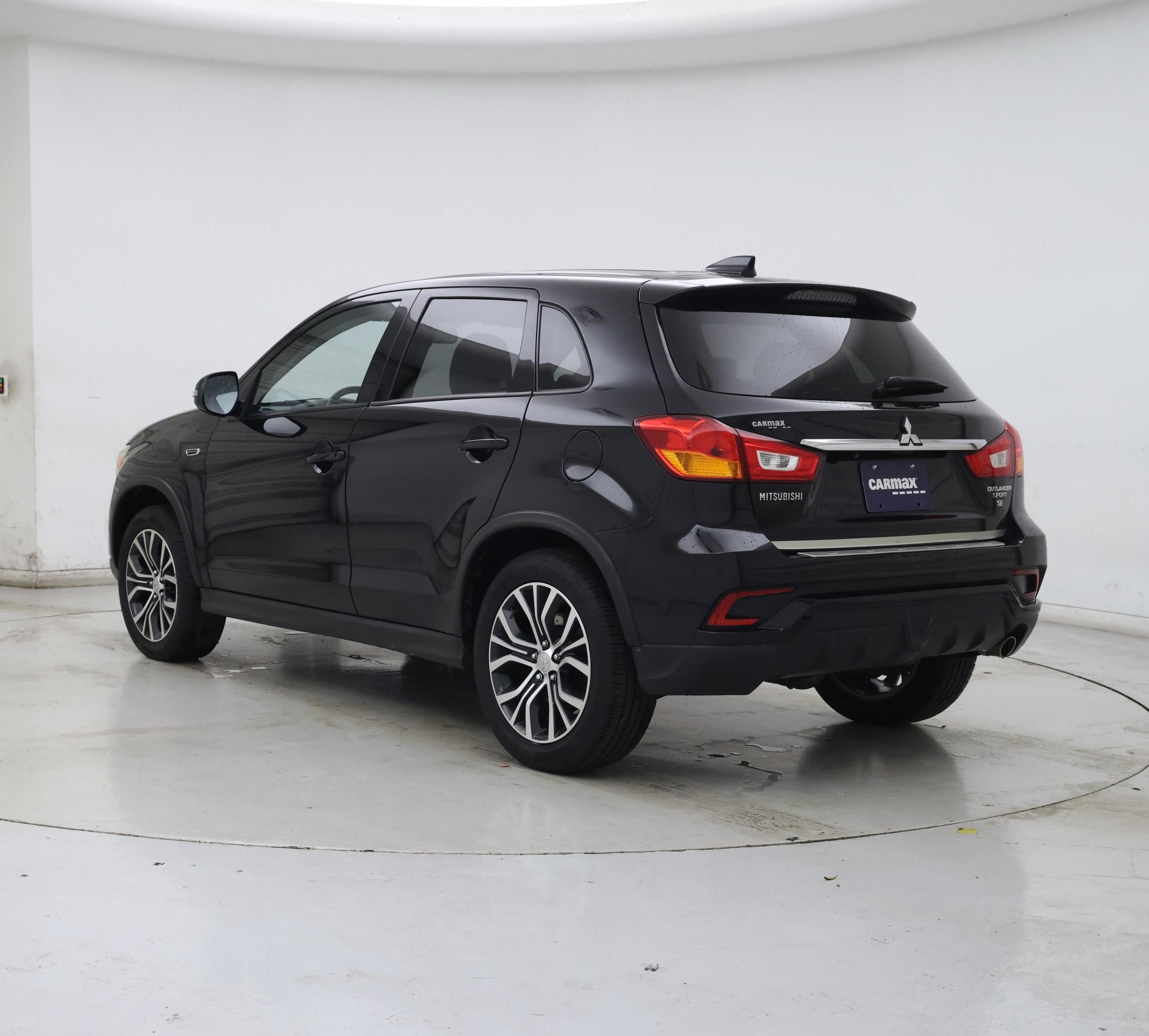 Thumbnail: 2019 Mitsubishi Outlander Sport - 2