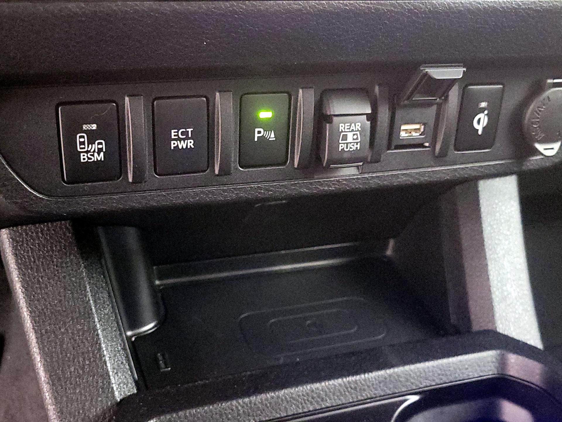 Thumbnail: 2023 Toyota Tacoma - 18