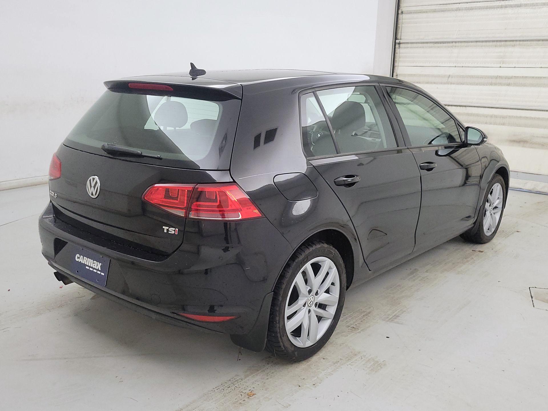 Thumbnail: 2015 Volkswagen Golf - 5