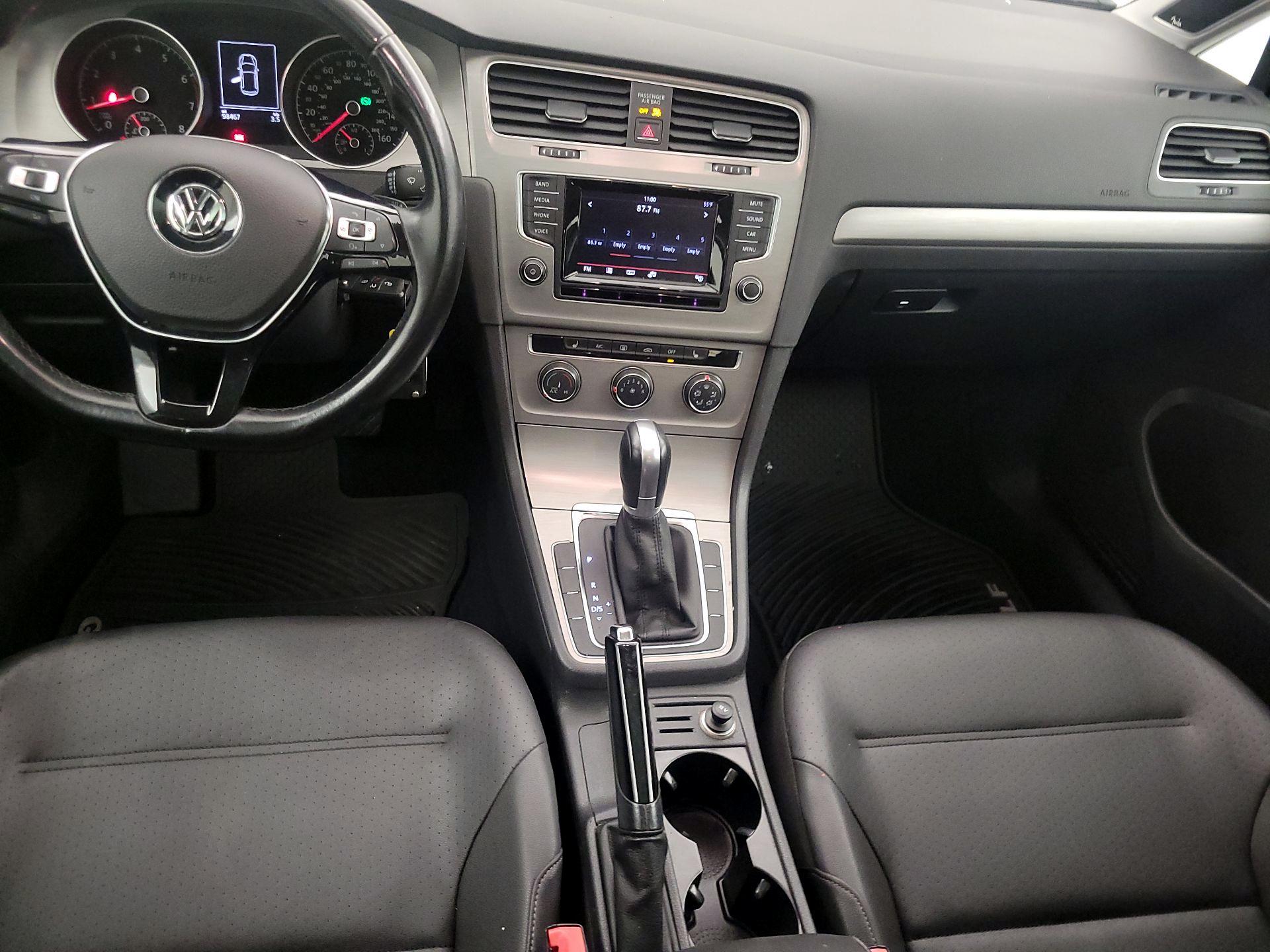 Thumbnail: 2015 Volkswagen Golf - 8
