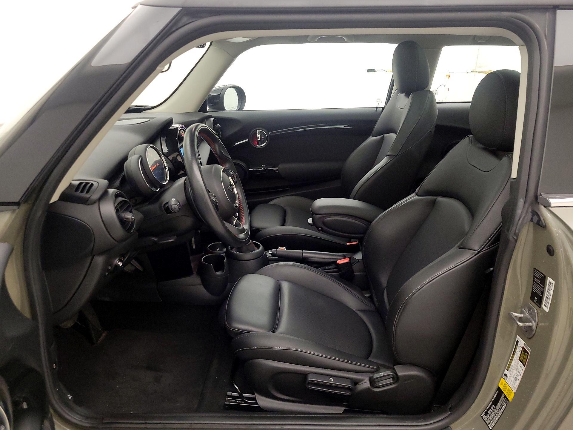 Thumbnail: 2020 MINI Cooper Hardtop - 11