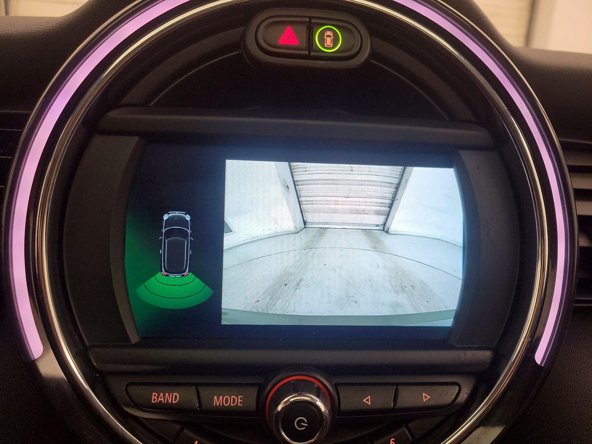 Thumbnail: 2020 MINI Cooper Hardtop - 14