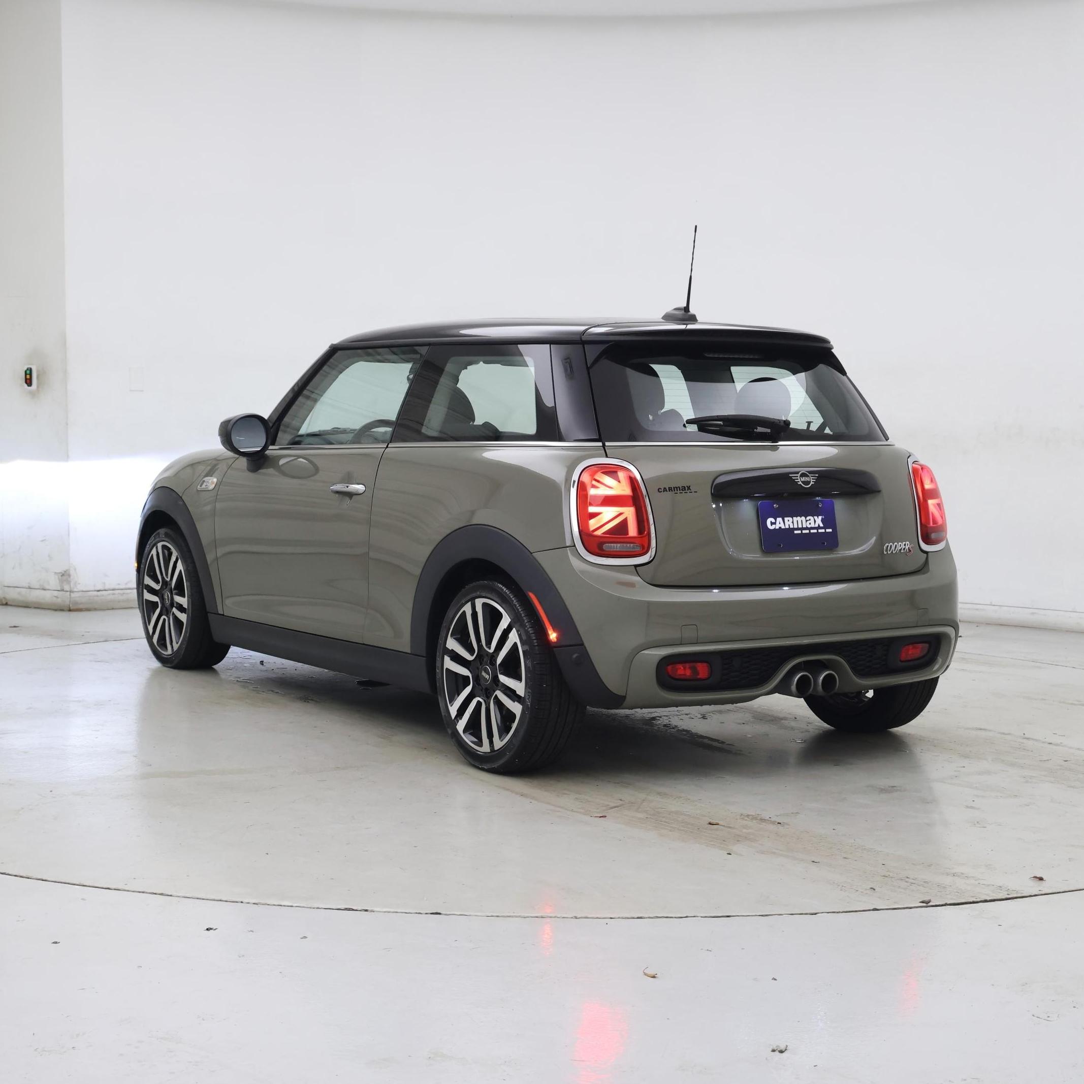 Thumbnail: 2020 MINI Cooper Hardtop - 2