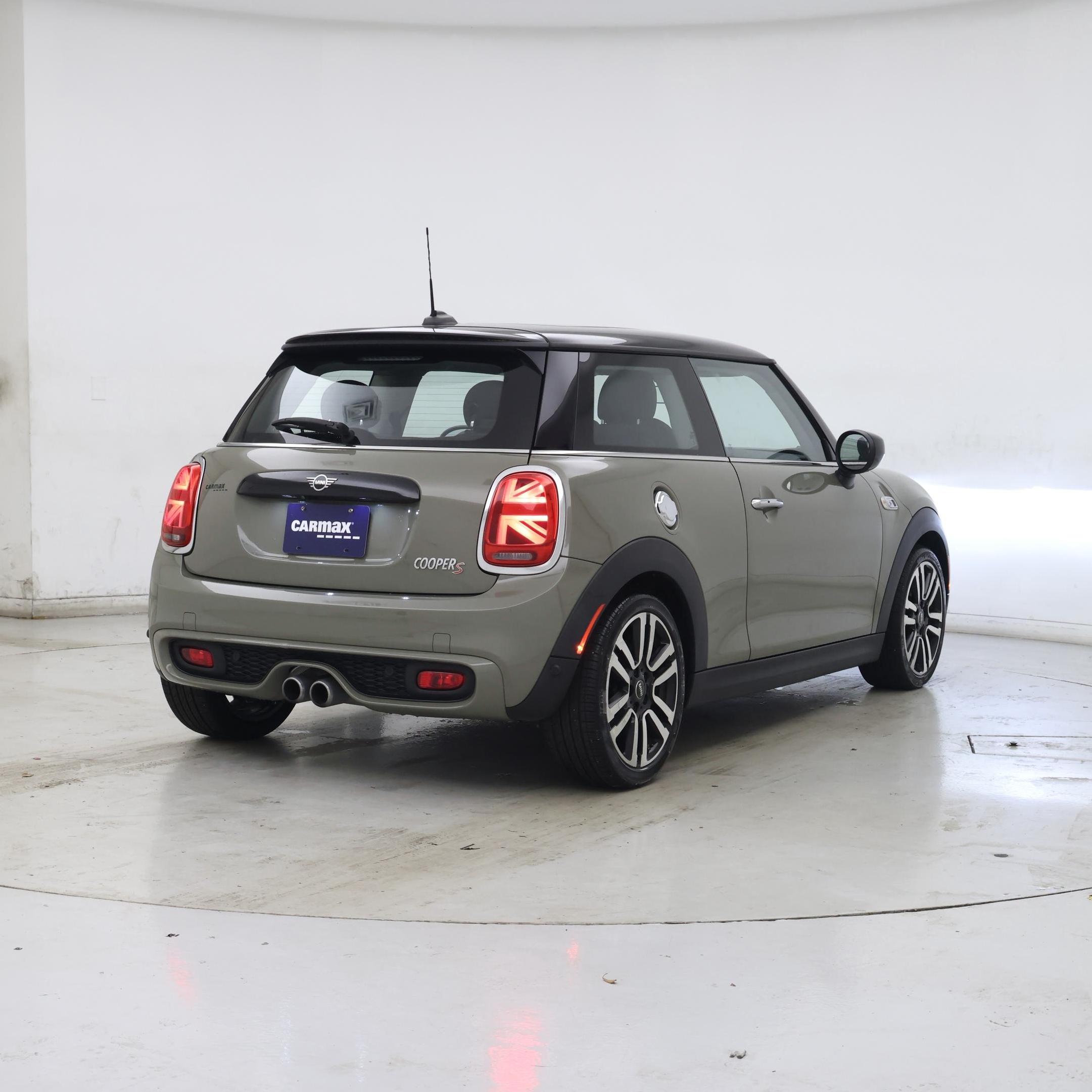 Thumbnail: 2020 MINI Cooper Hardtop - 8