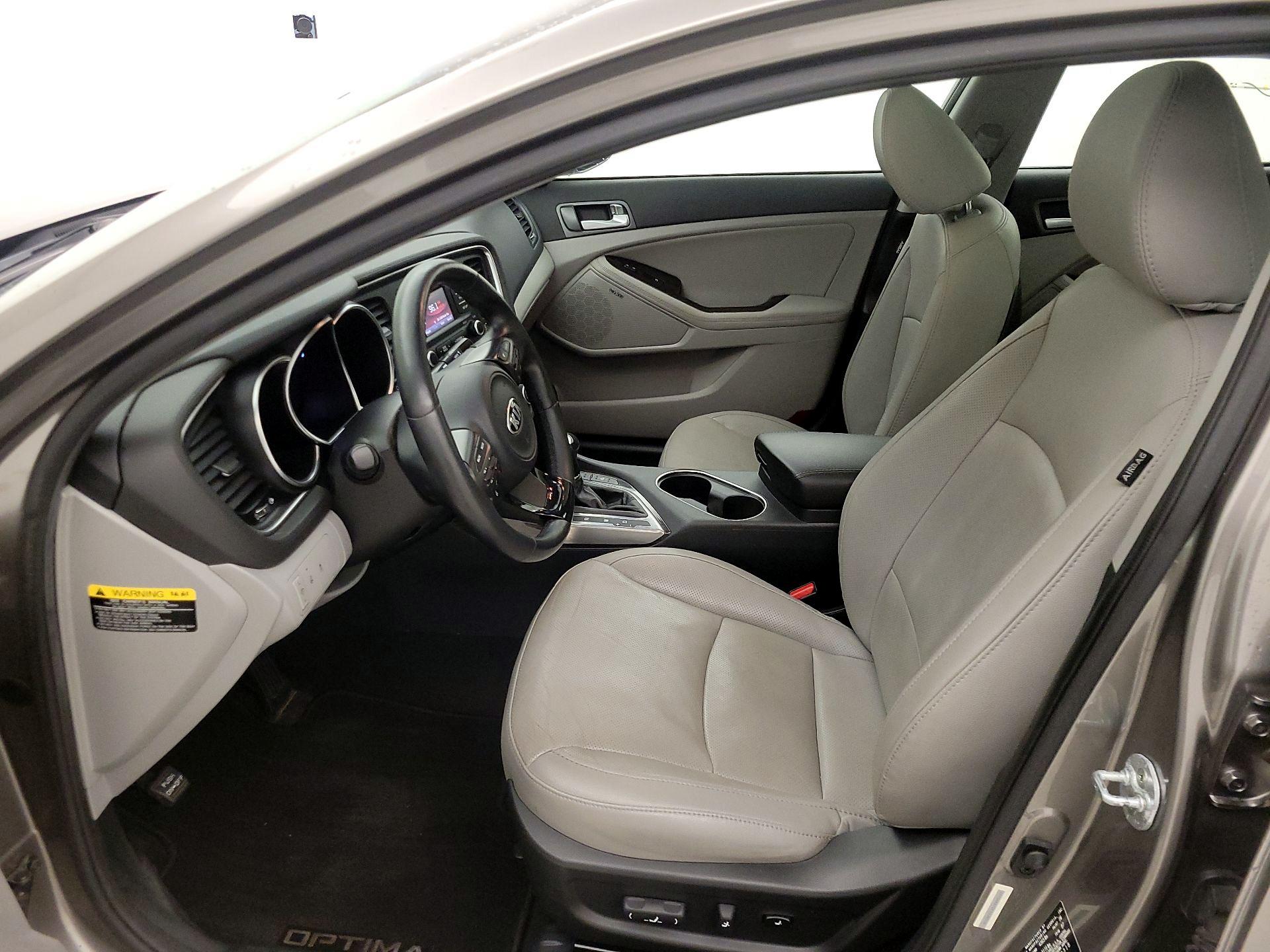 Thumbnail: 2015 Kia Optima - 11