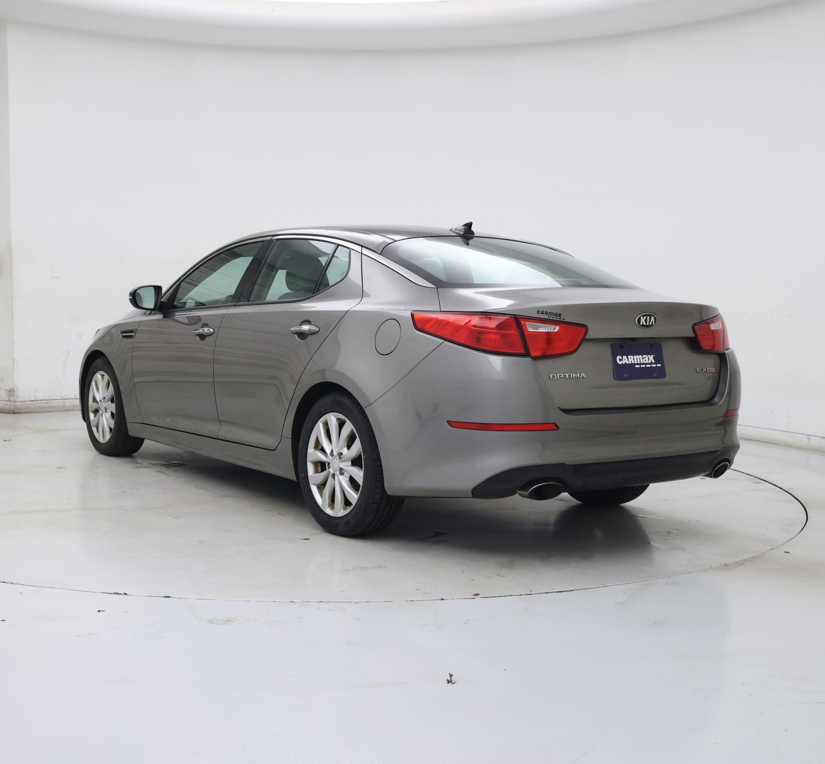 Thumbnail: 2015 Kia Optima - 2