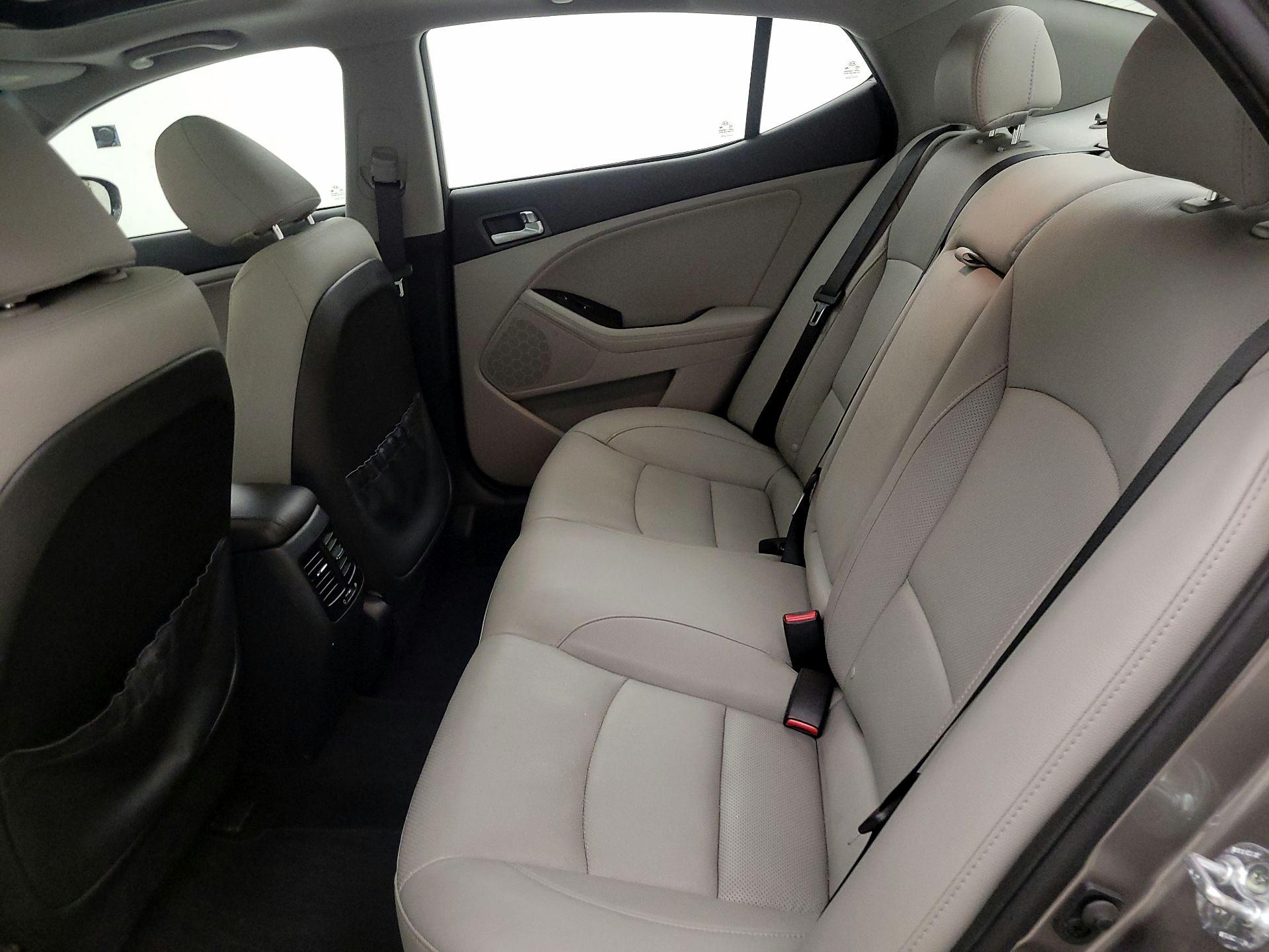 Thumbnail: 2015 Kia Optima - 19