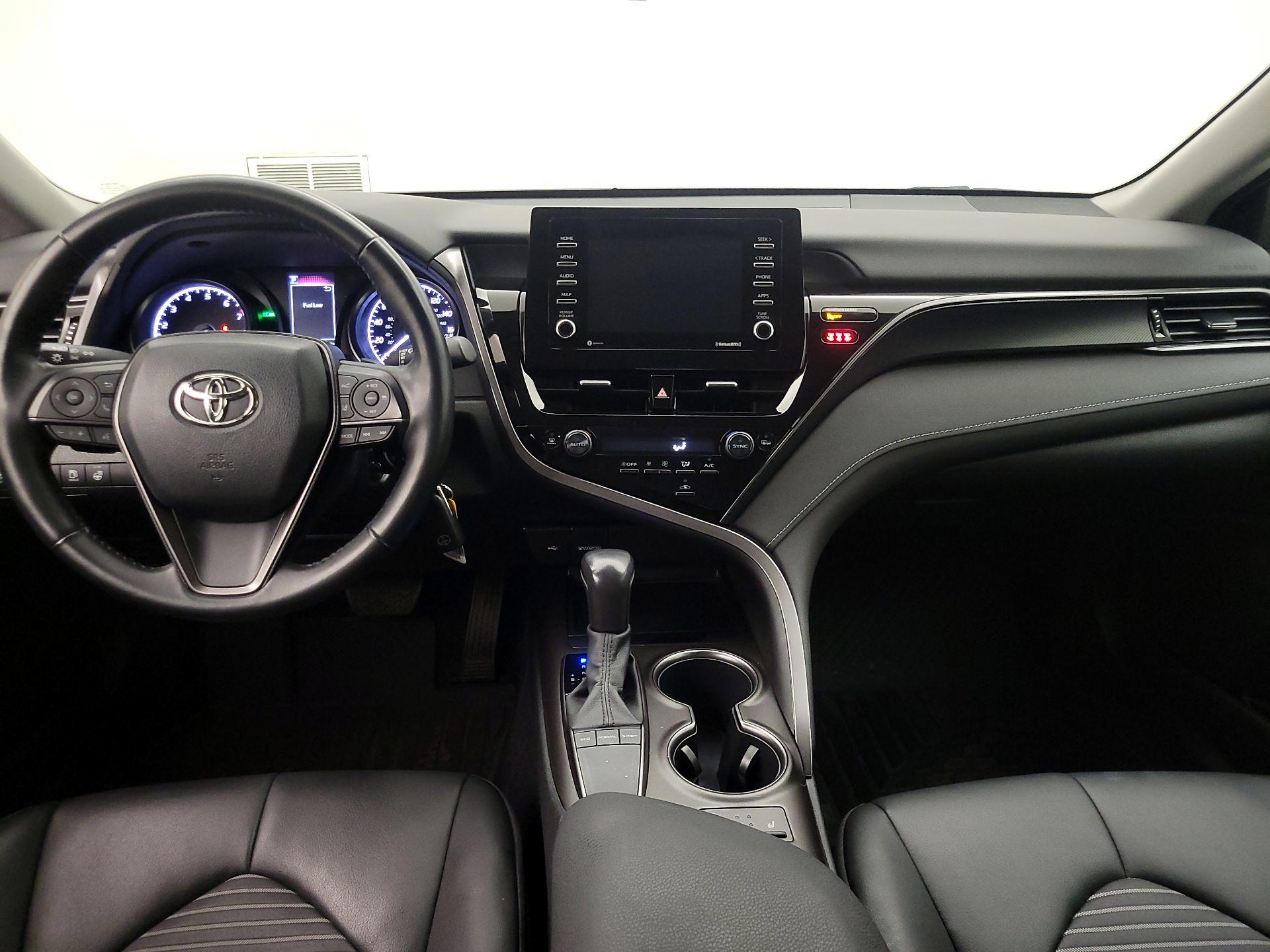 Thumbnail: 2022 Toyota Camry - 9