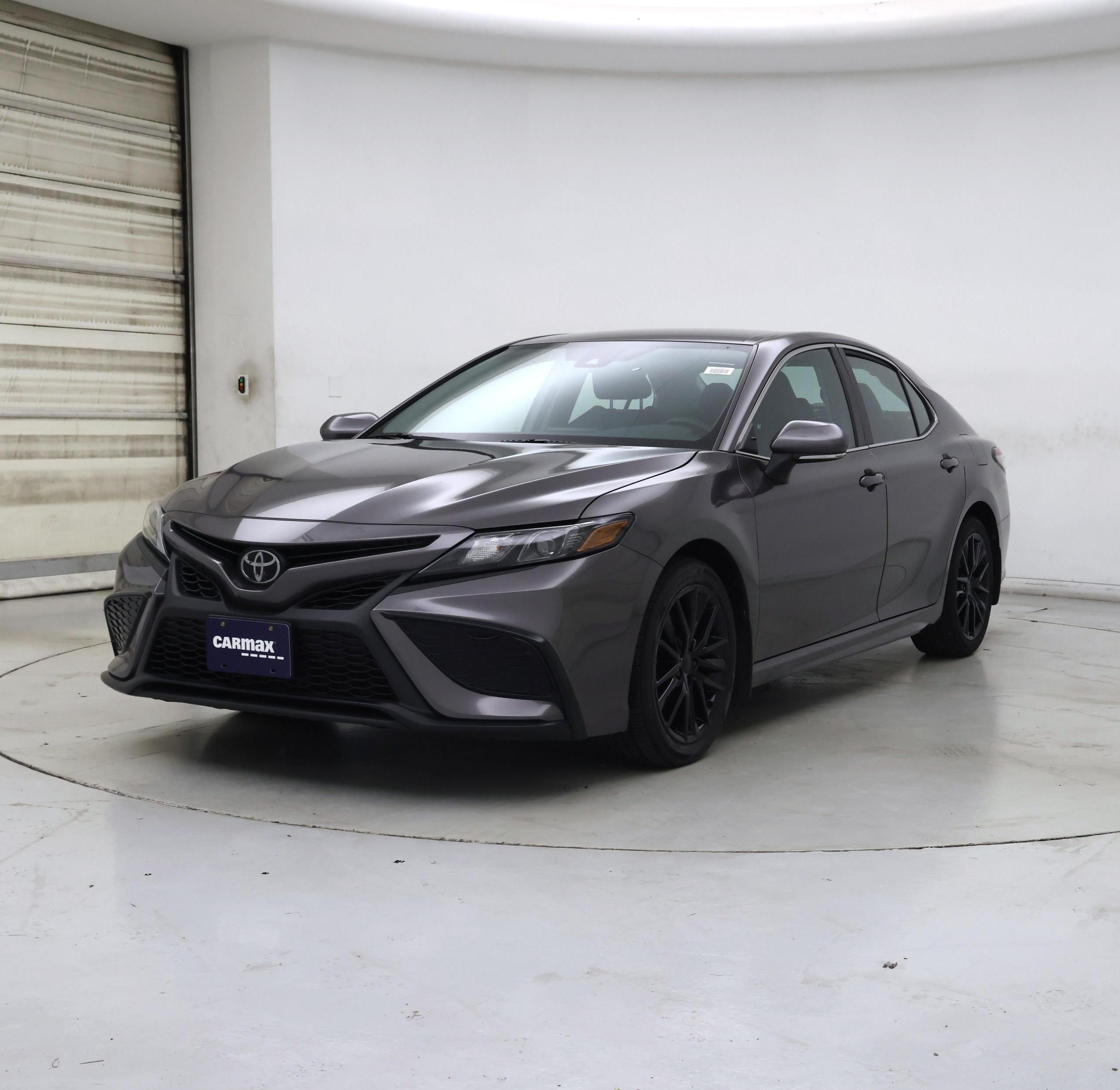 Thumbnail: 2022 Toyota Camry - 4