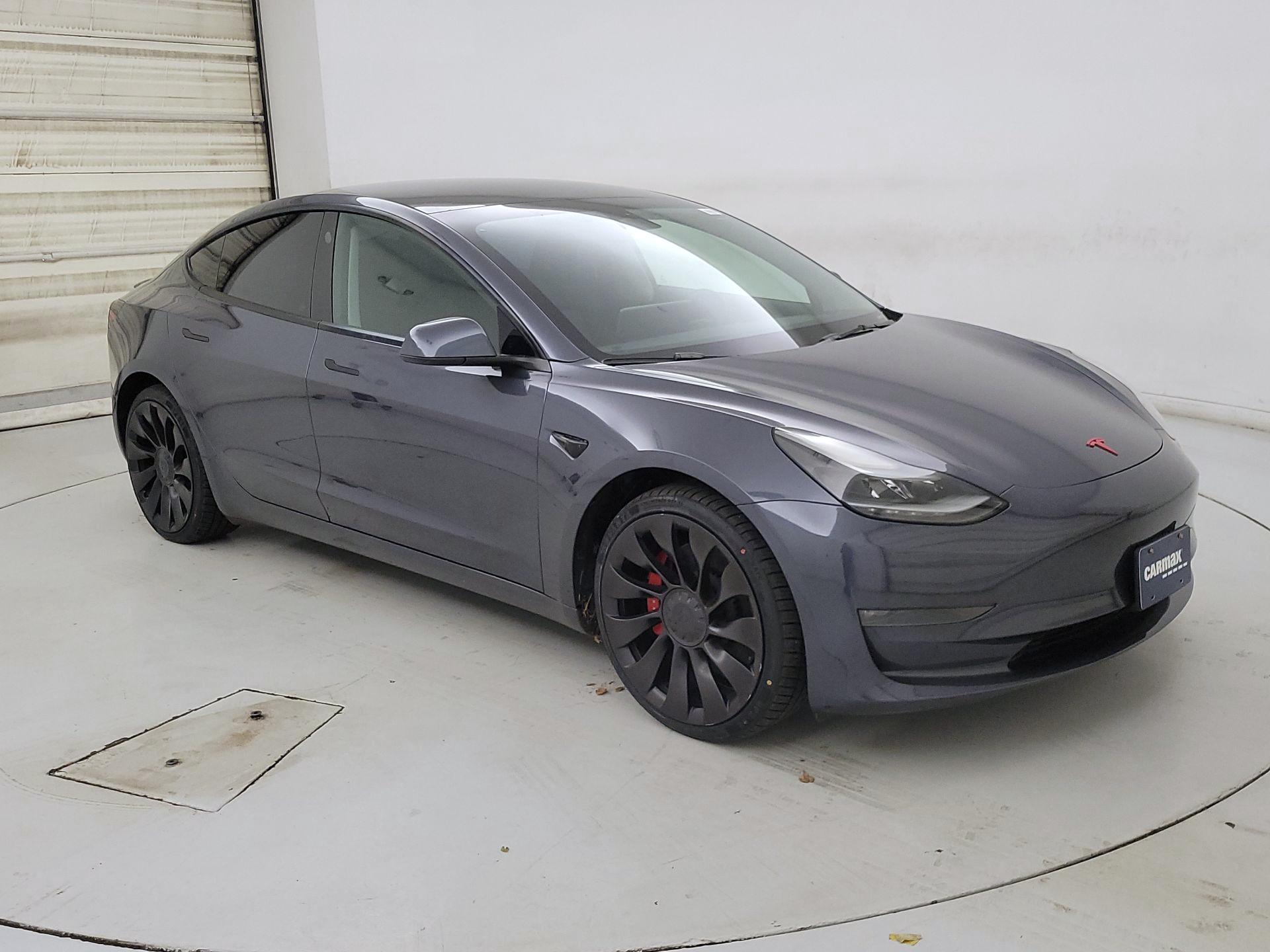 Thumbnail: 2023 Tesla Model 3 - 1