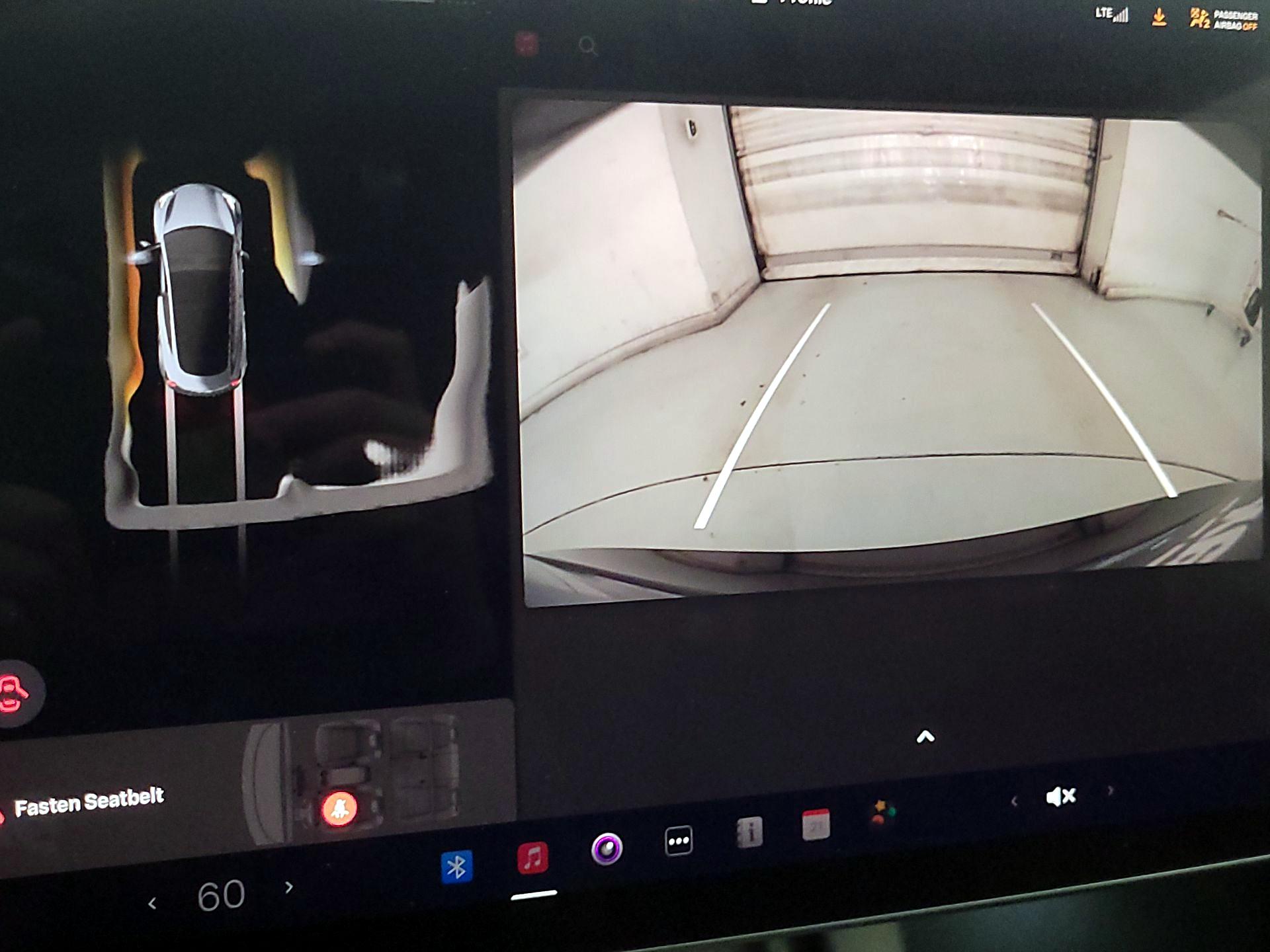 Thumbnail: 2023 Tesla Model 3 - 11