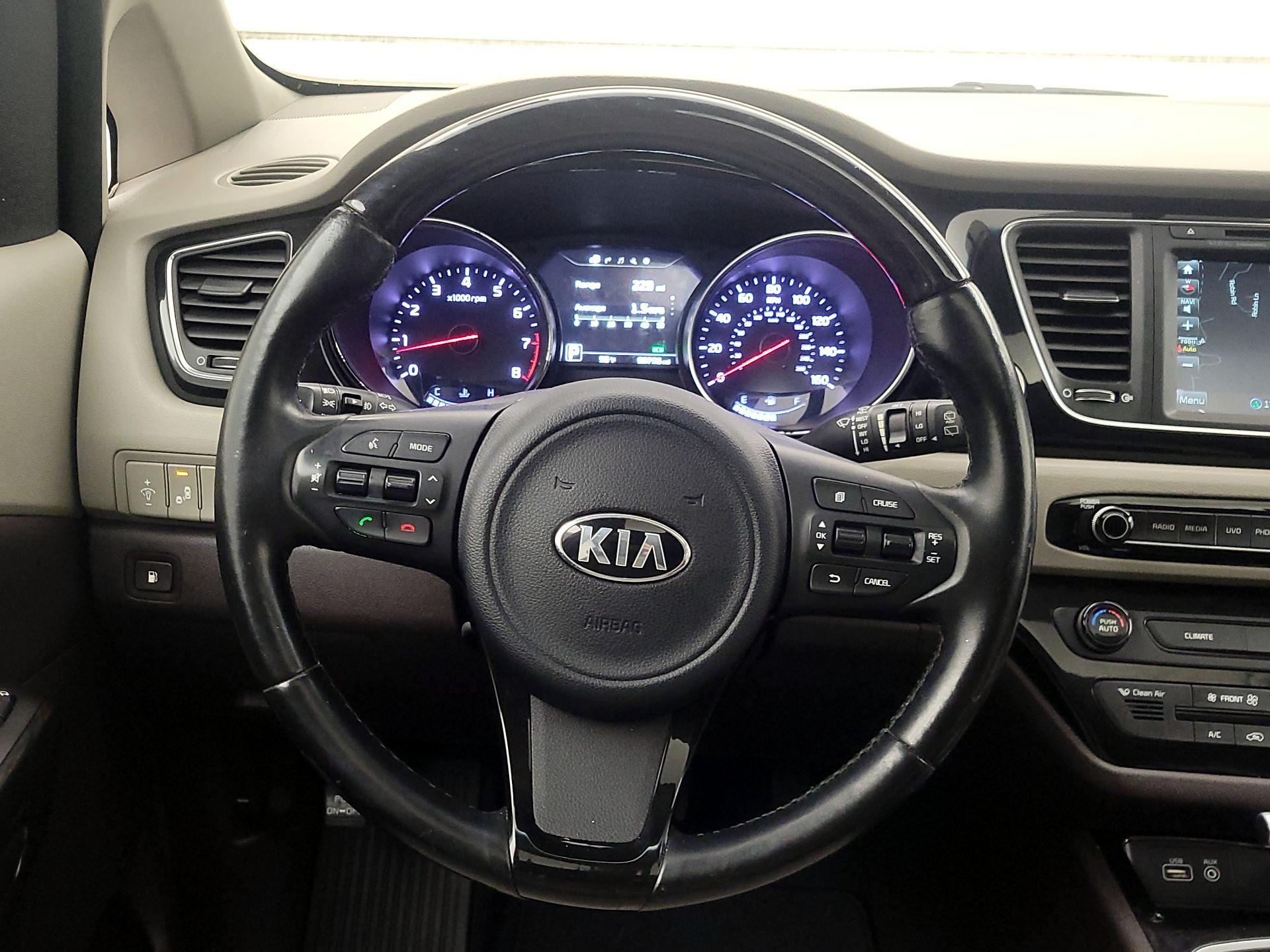 Thumbnail: 2015 Kia Sedona - 10
