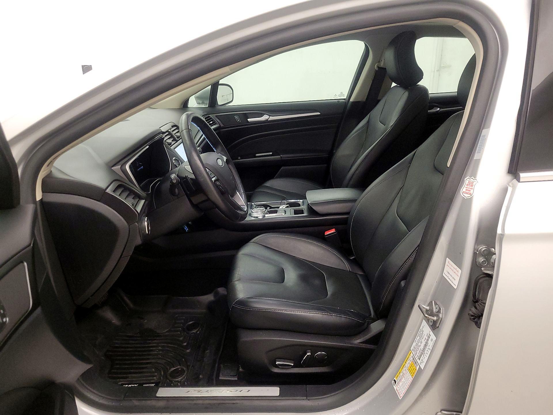 Thumbnail: 2019 Ford Fusion - 11