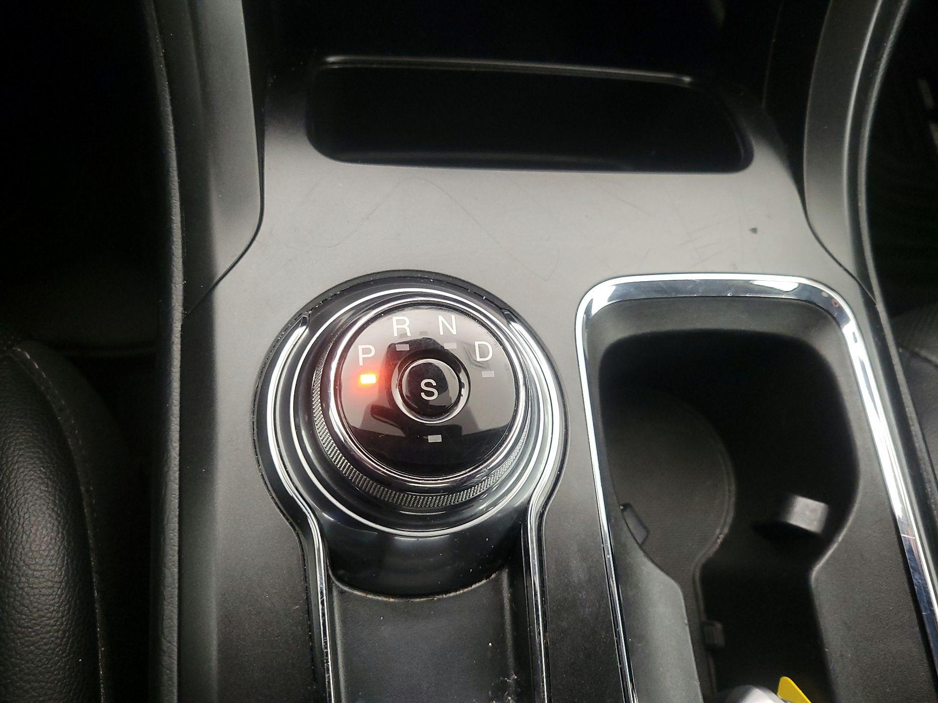 Thumbnail: 2019 Ford Fusion - 18