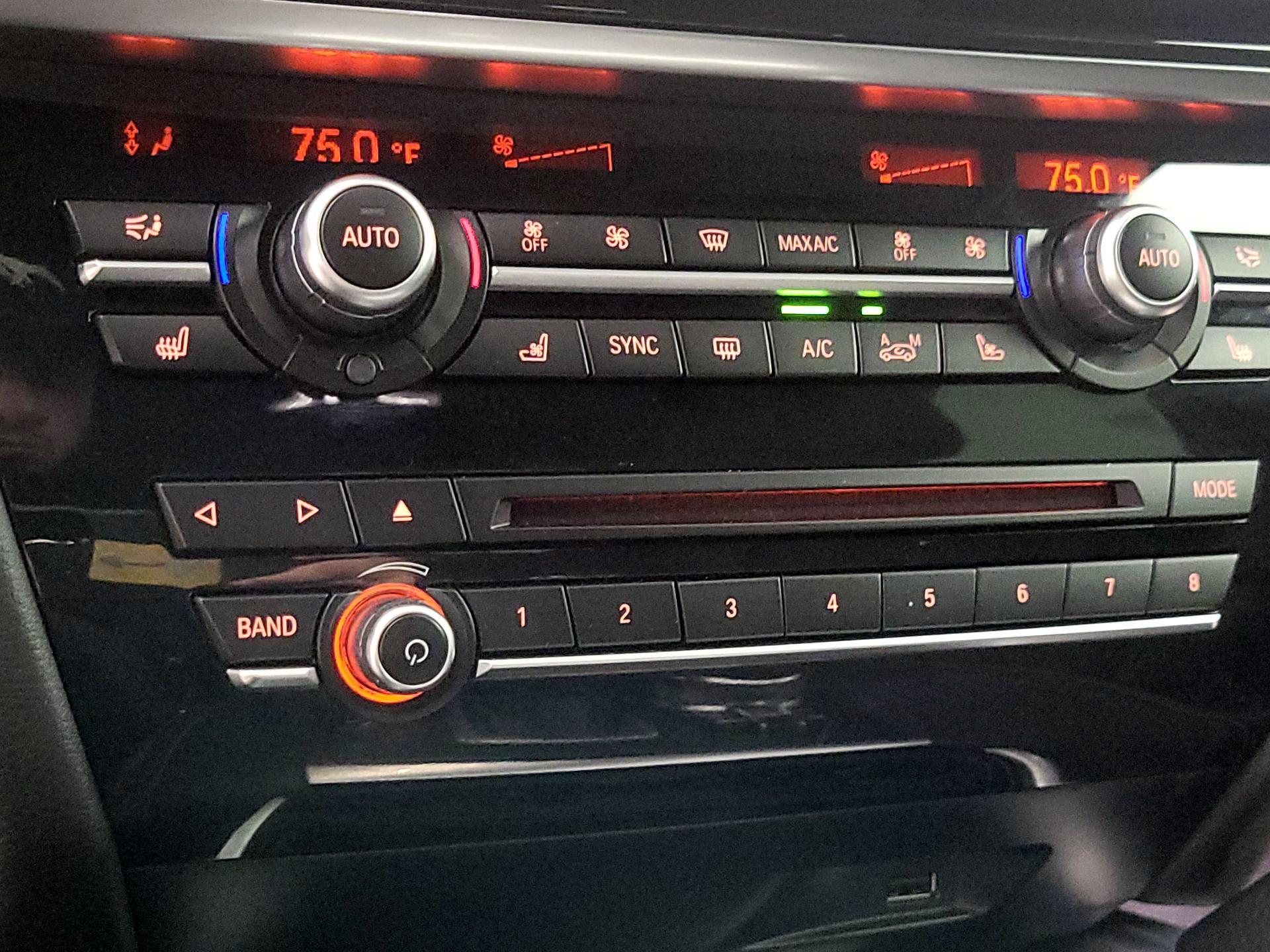 Thumbnail: 2018 BMW X6 - 16