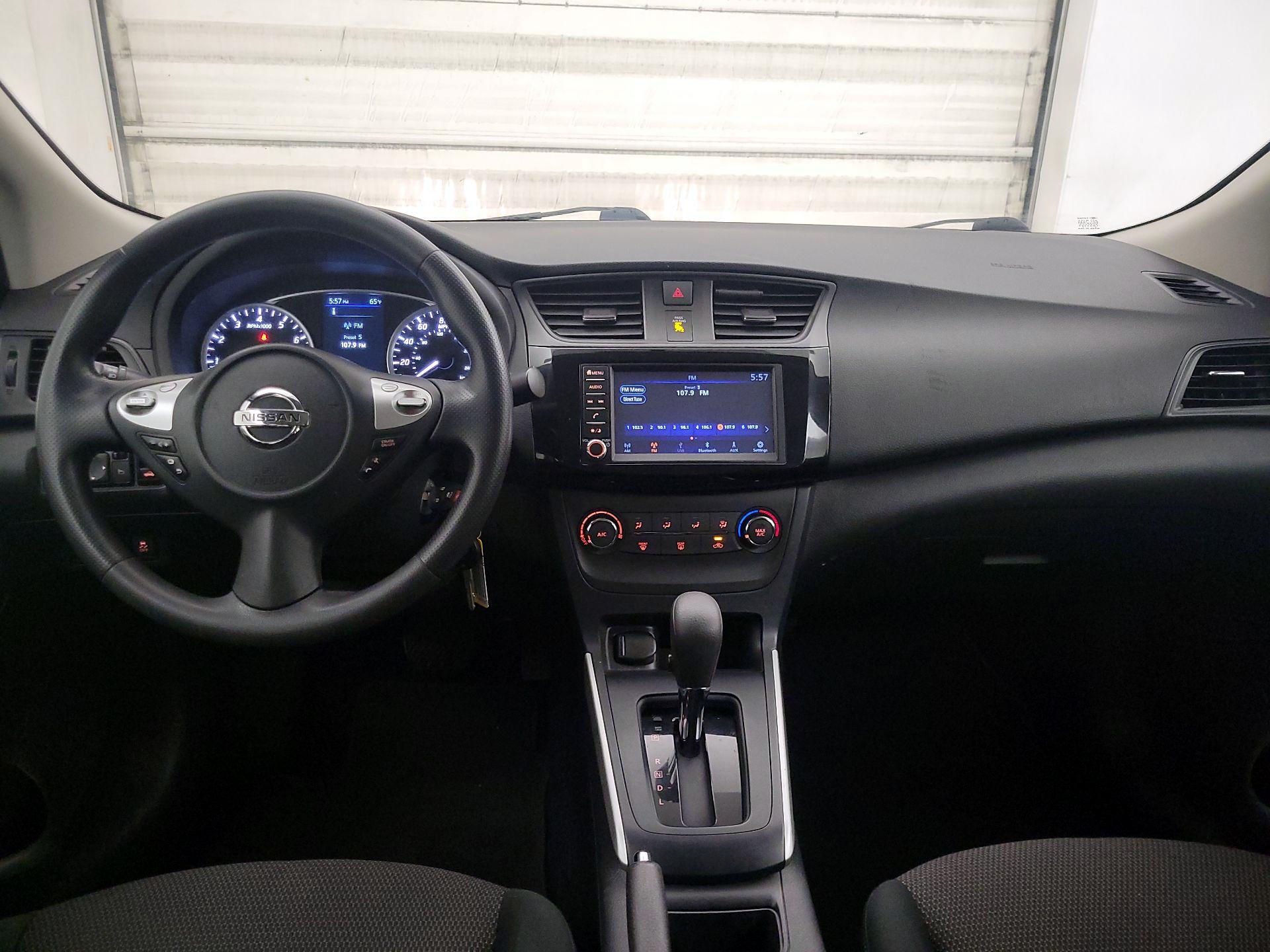 Thumbnail: 2019 Nissan Sentra - 9