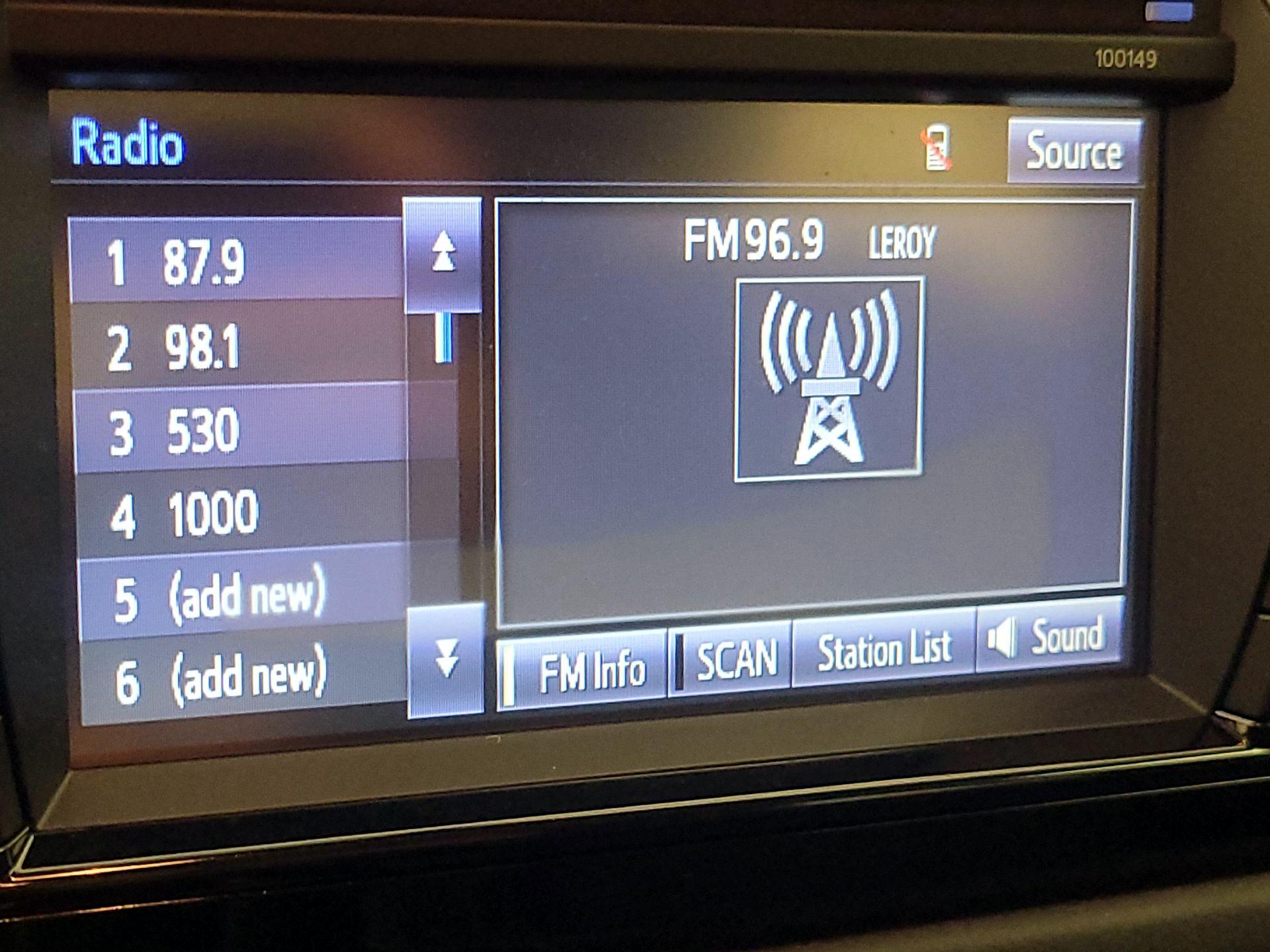 Thumbnail: 2015 Toyota Corolla - 15