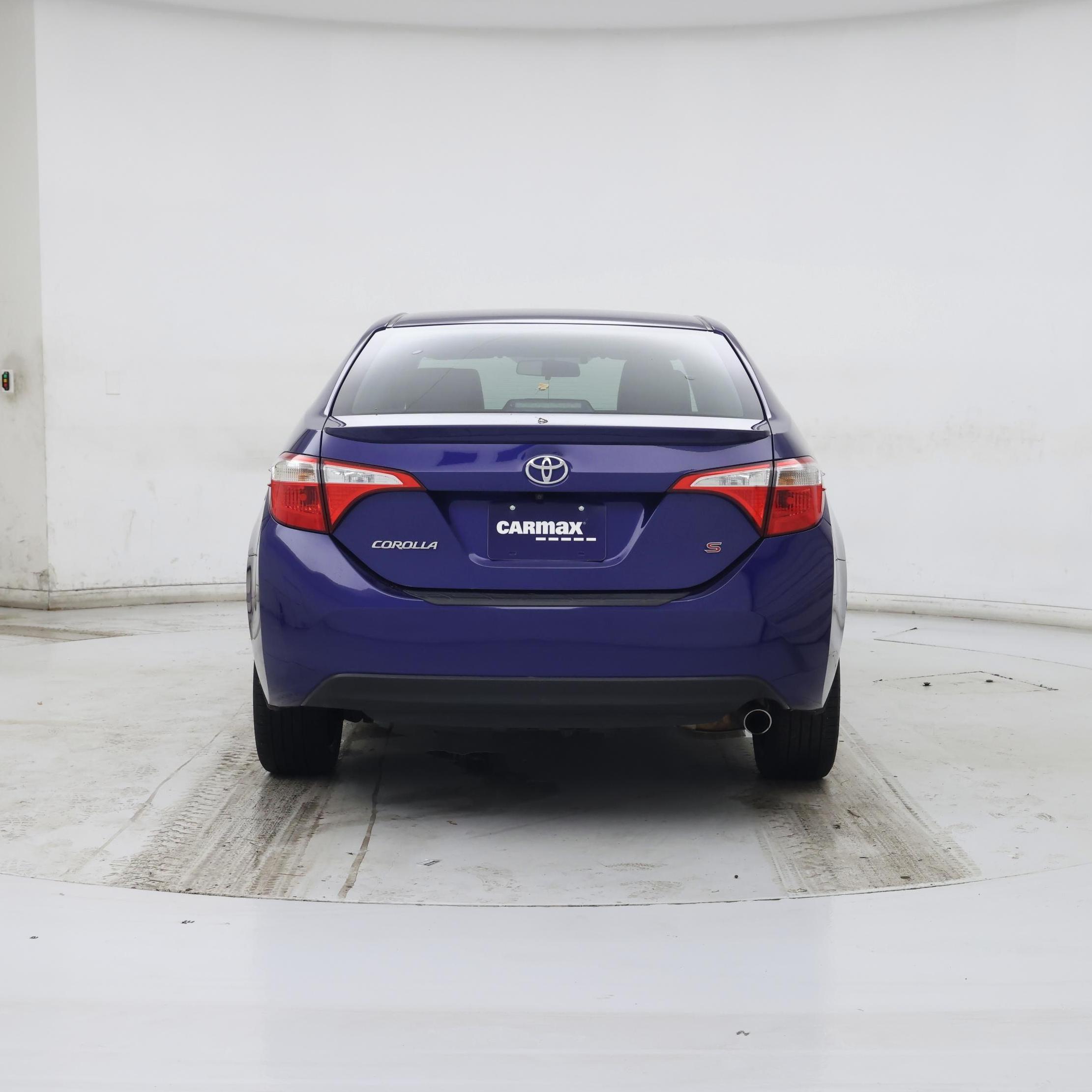 Thumbnail: 2015 Toyota Corolla - 6