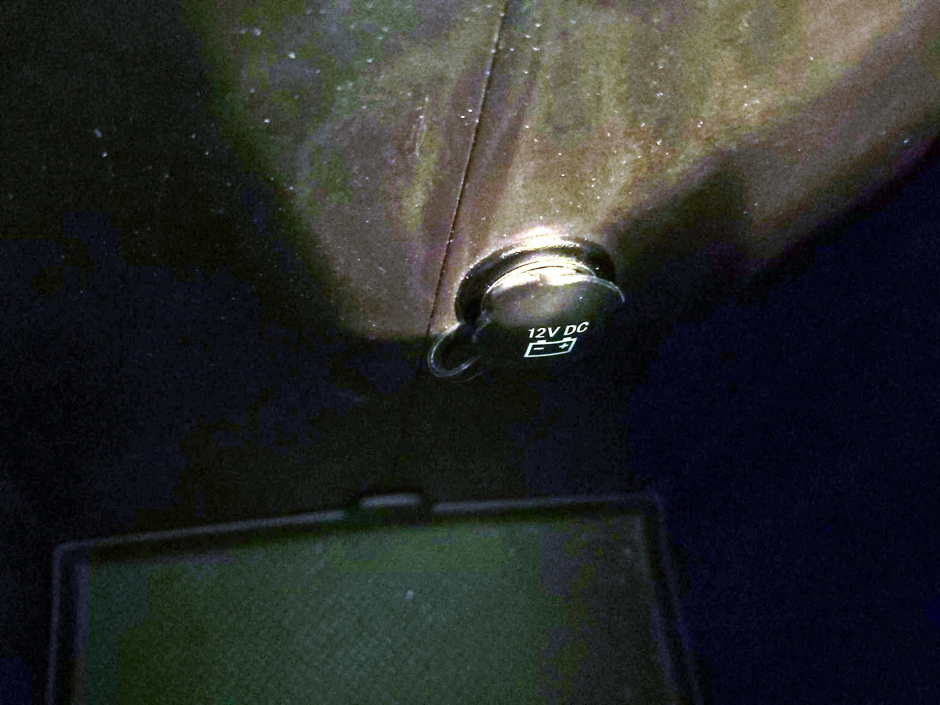 Thumbnail: 2016 Jeep Wrangler - 16