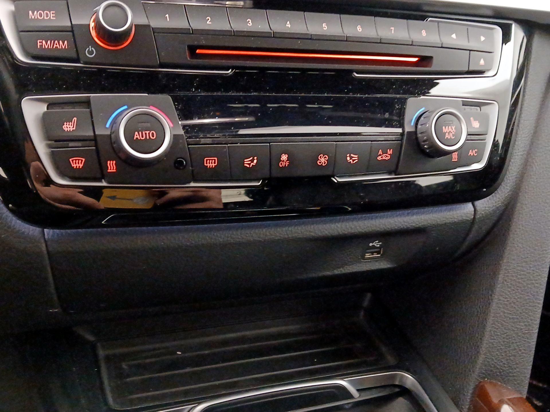 Thumbnail: 2019 BMW 4 Series - 16