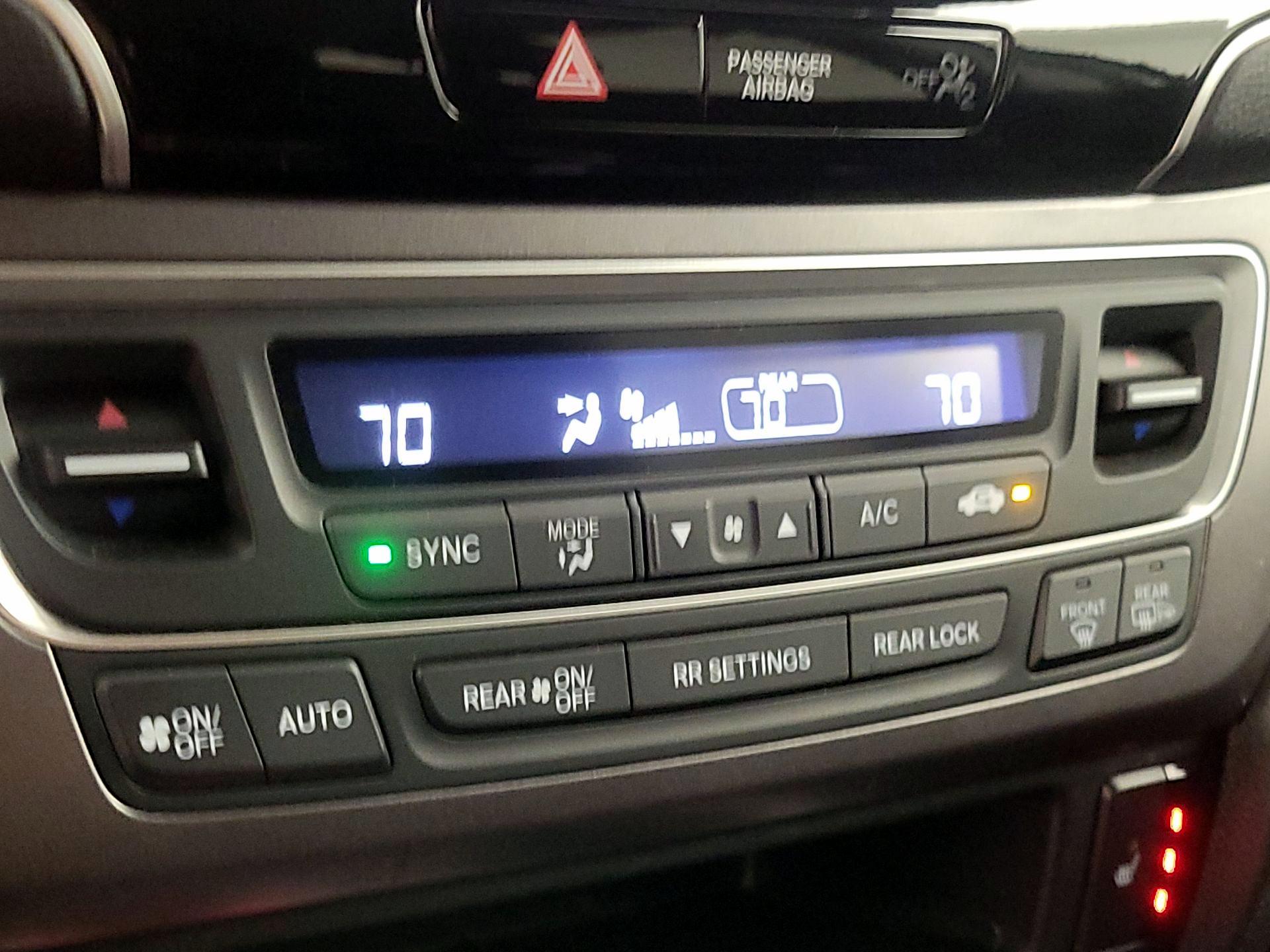 Thumbnail: 2021 Honda Pilot - 16