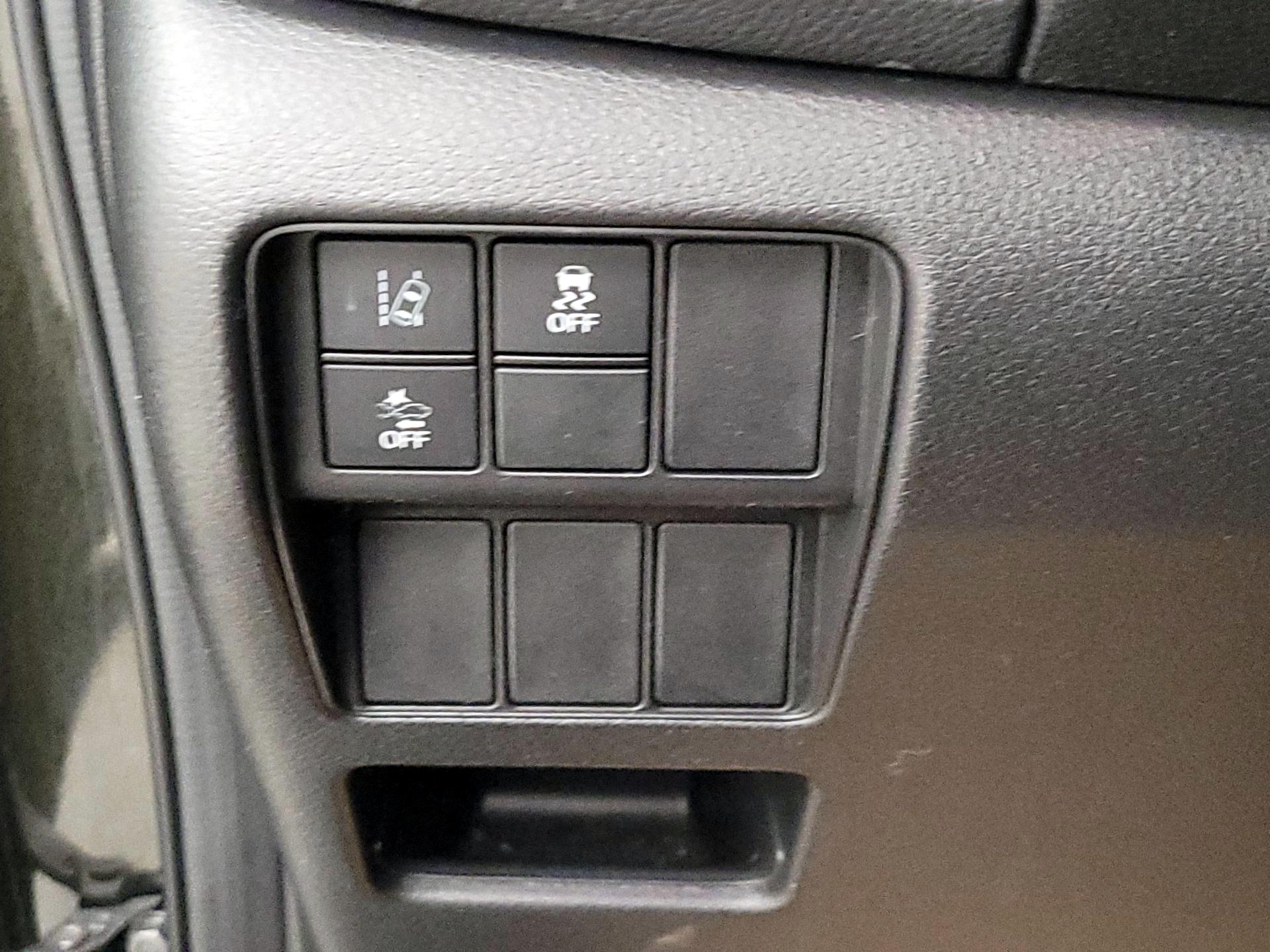 Thumbnail: 2019 Honda CR-V - 13