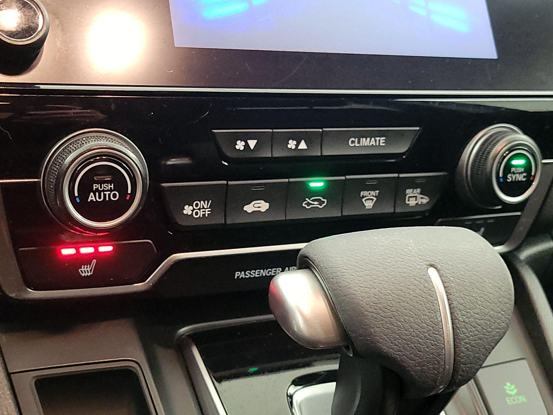 Thumbnail: 2019 Honda CR-V - 16